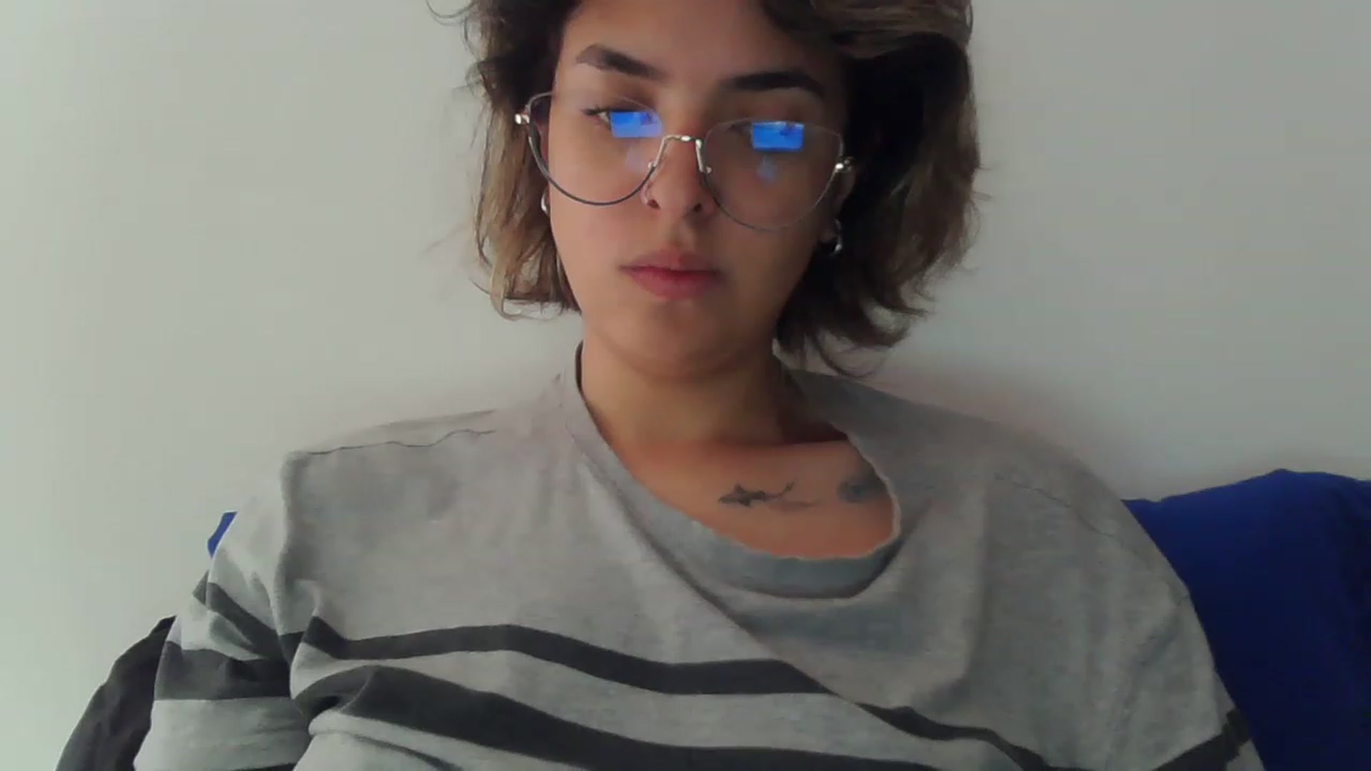 Gallery image thumbnail from fionacarter's myfreecams stream on, 04/17/2023, 16:58 image 12 of 20