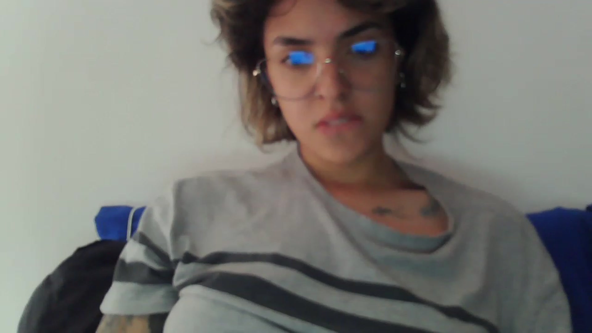 Gallery image thumbnail from fionacarter's myfreecams stream on, 04/17/2023, 16:58 image 13 of 20