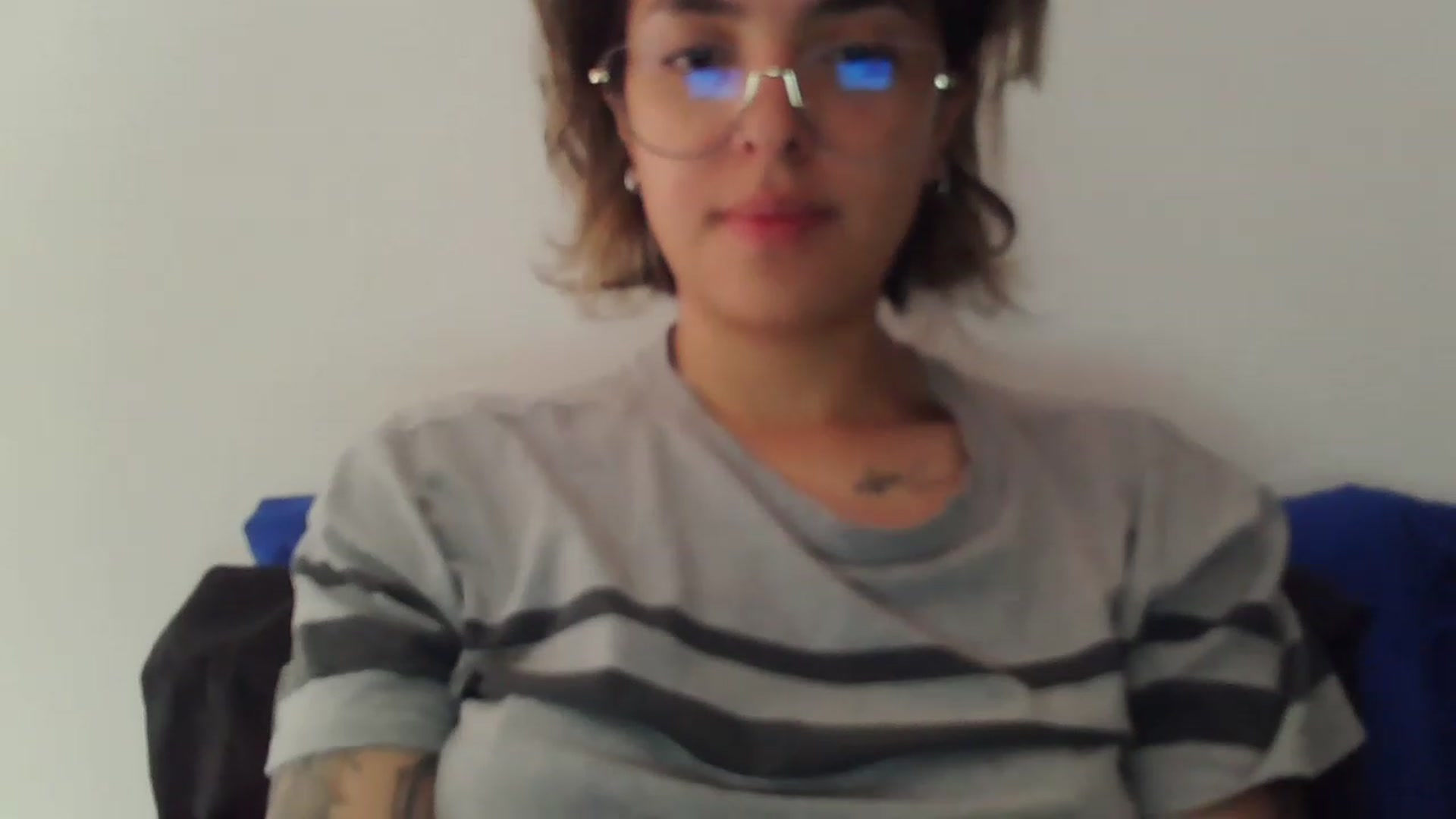 Gallery image thumbnail from fionacarter's myfreecams stream on, 04/17/2023, 16:58 image 18 of 20