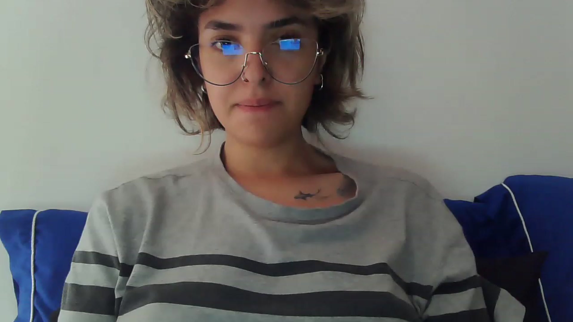 Gallery image thumbnail from fionacarter's myfreecams stream on, 04/17/2023, 16:58 image 2 of 20