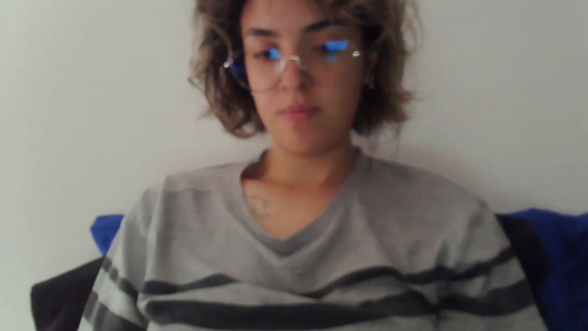 Gallery image thumbnail from fionacarter's myfreecams stream on, 04/17/2023, 17:27 image 18 of 20