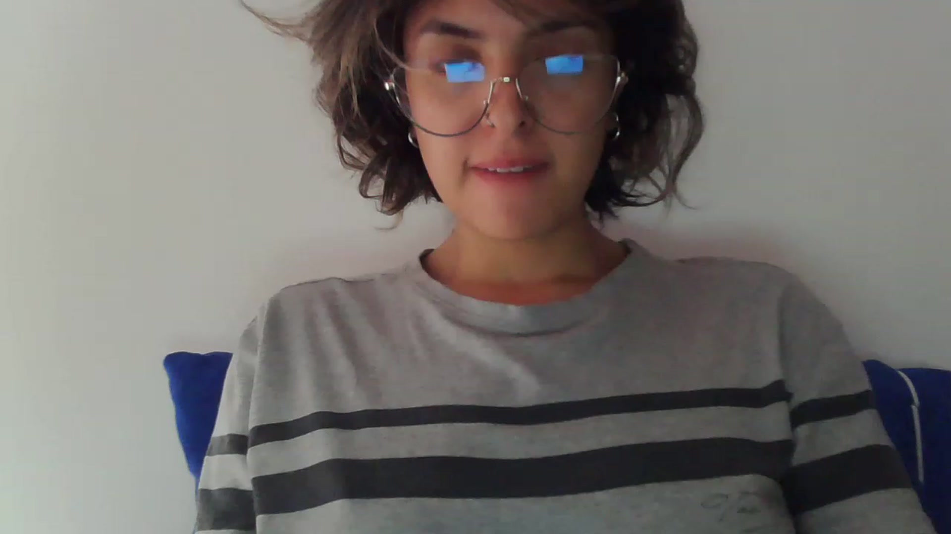 Gallery image thumbnail from fionacarter's myfreecams stream on, 04/18/2023, 18:11 image 15 of 20