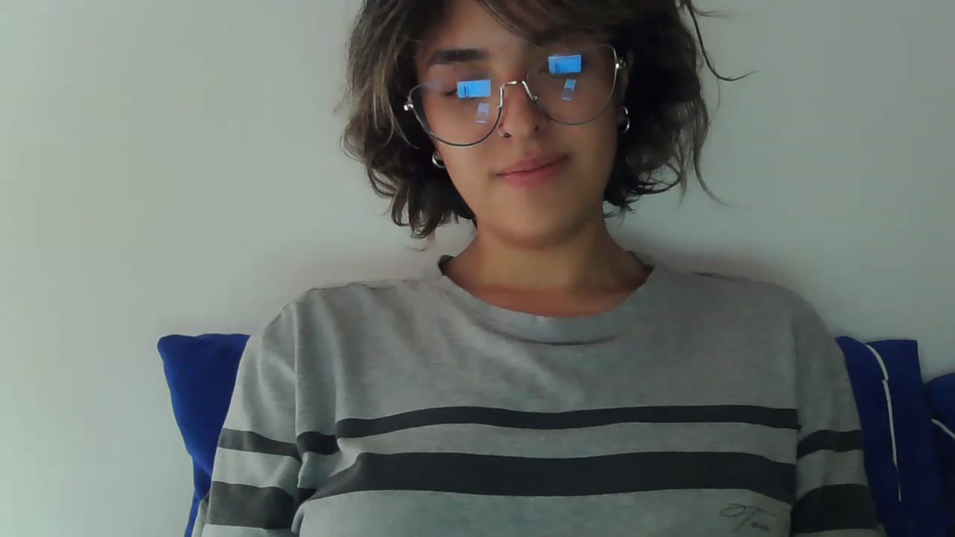 Gallery image thumbnail from fionacarter's myfreecams stream on, 04/18/2023, 18:11 image 16 of 20