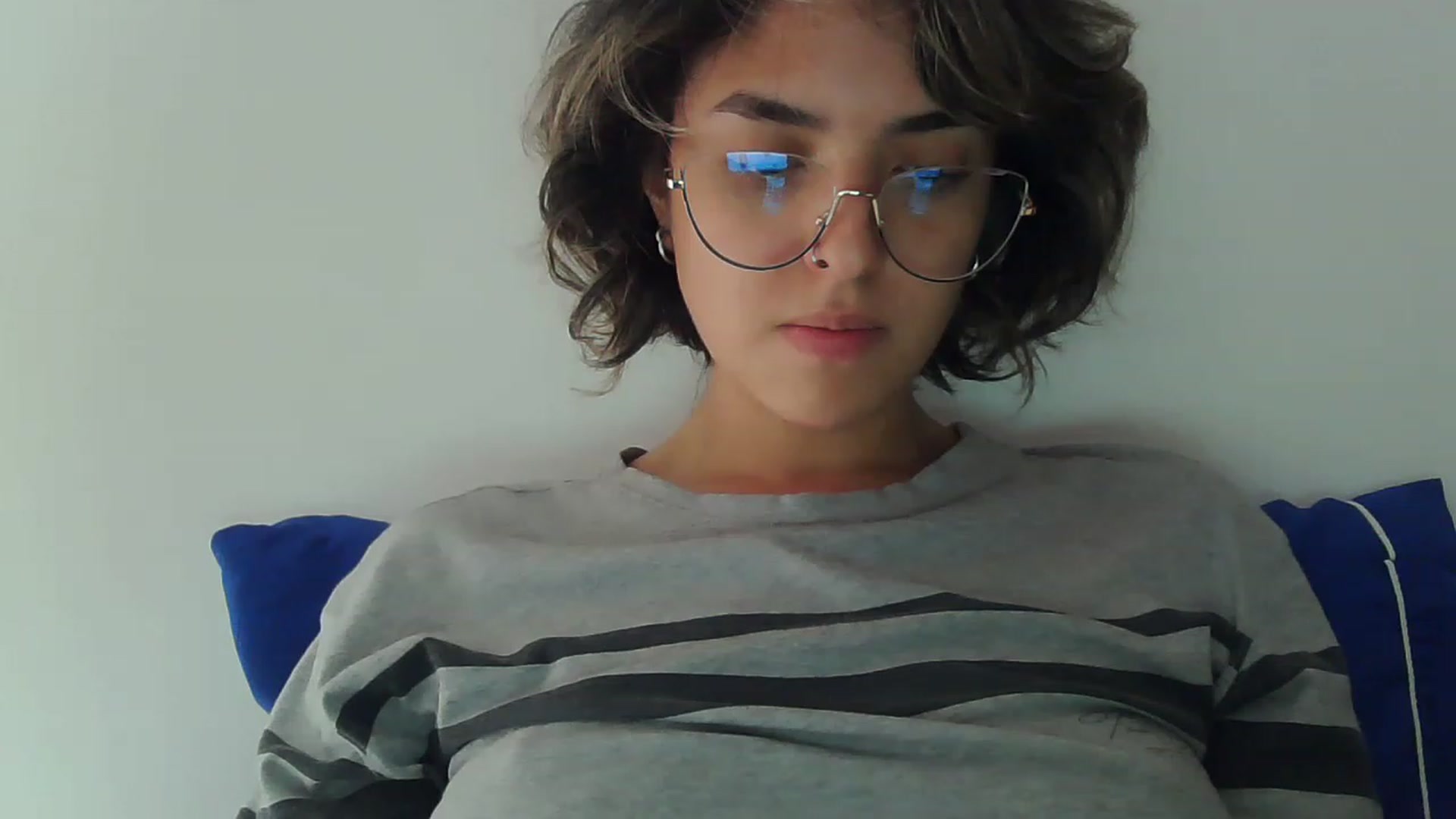 Gallery image thumbnail from fionacarter's myfreecams stream on, 04/18/2023, 18:11 image 14 of 20