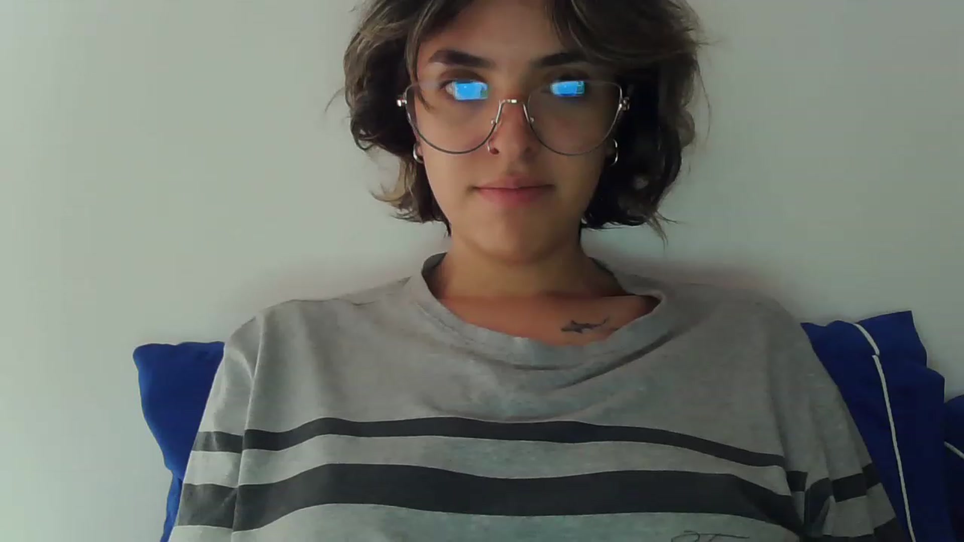 Gallery image thumbnail from fionacarter's myfreecams stream on, 04/18/2023, 18:11 image 5 of 20