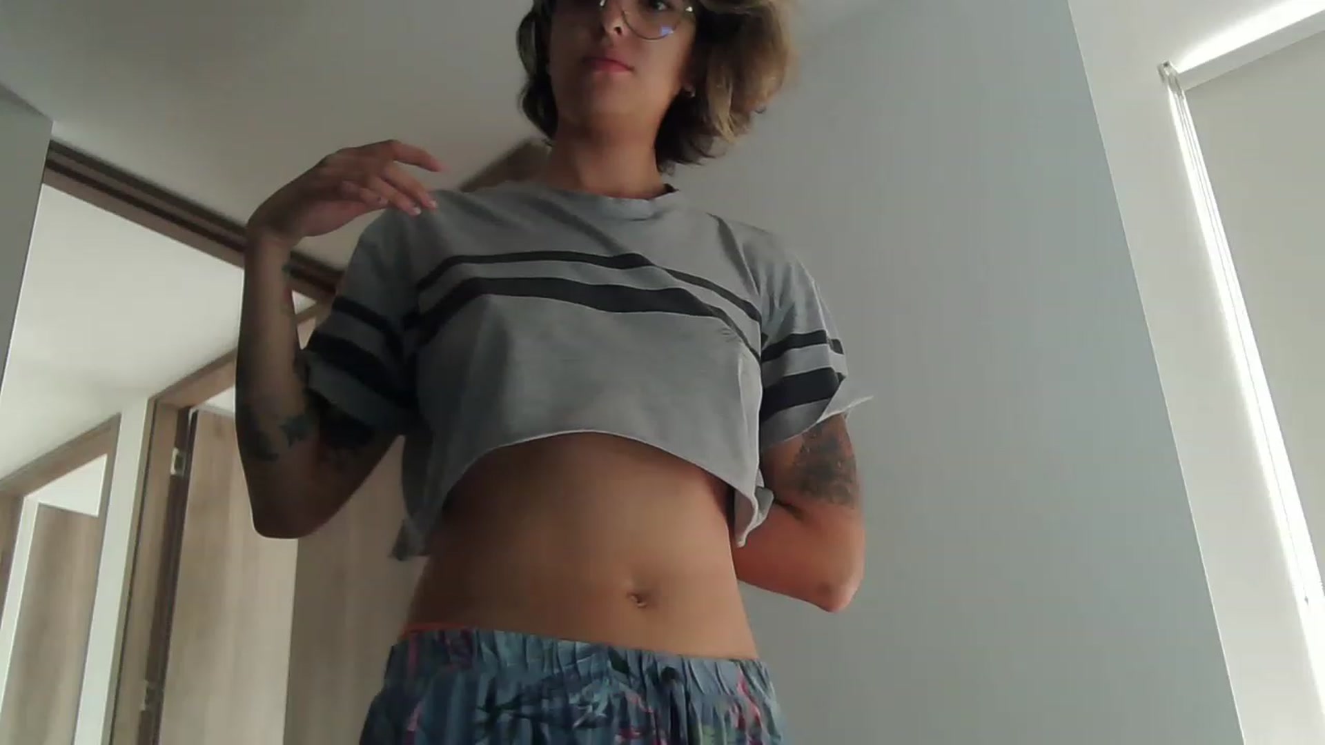 Gallery image thumbnail from fionacarter's myfreecams stream on, 04/25/2023, 16:30 image 10 of 20