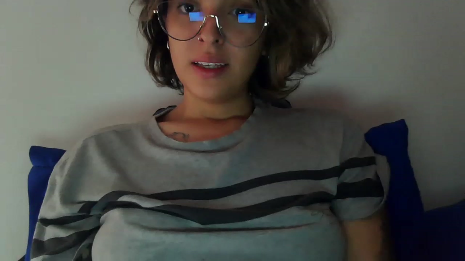 Gallery image thumbnail from fionacarter's myfreecams stream on, 04/25/2023, 16:30 image 8 of 20