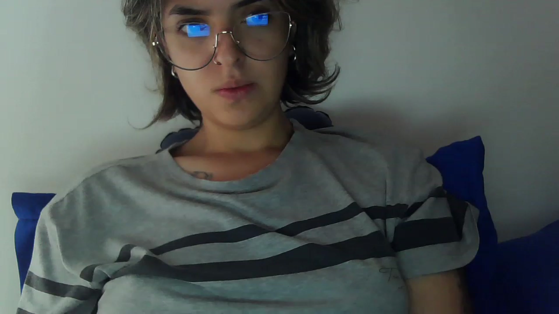 Gallery image thumbnail from fionacarter's myfreecams stream on, 04/25/2023, 16:30 image 16 of 20