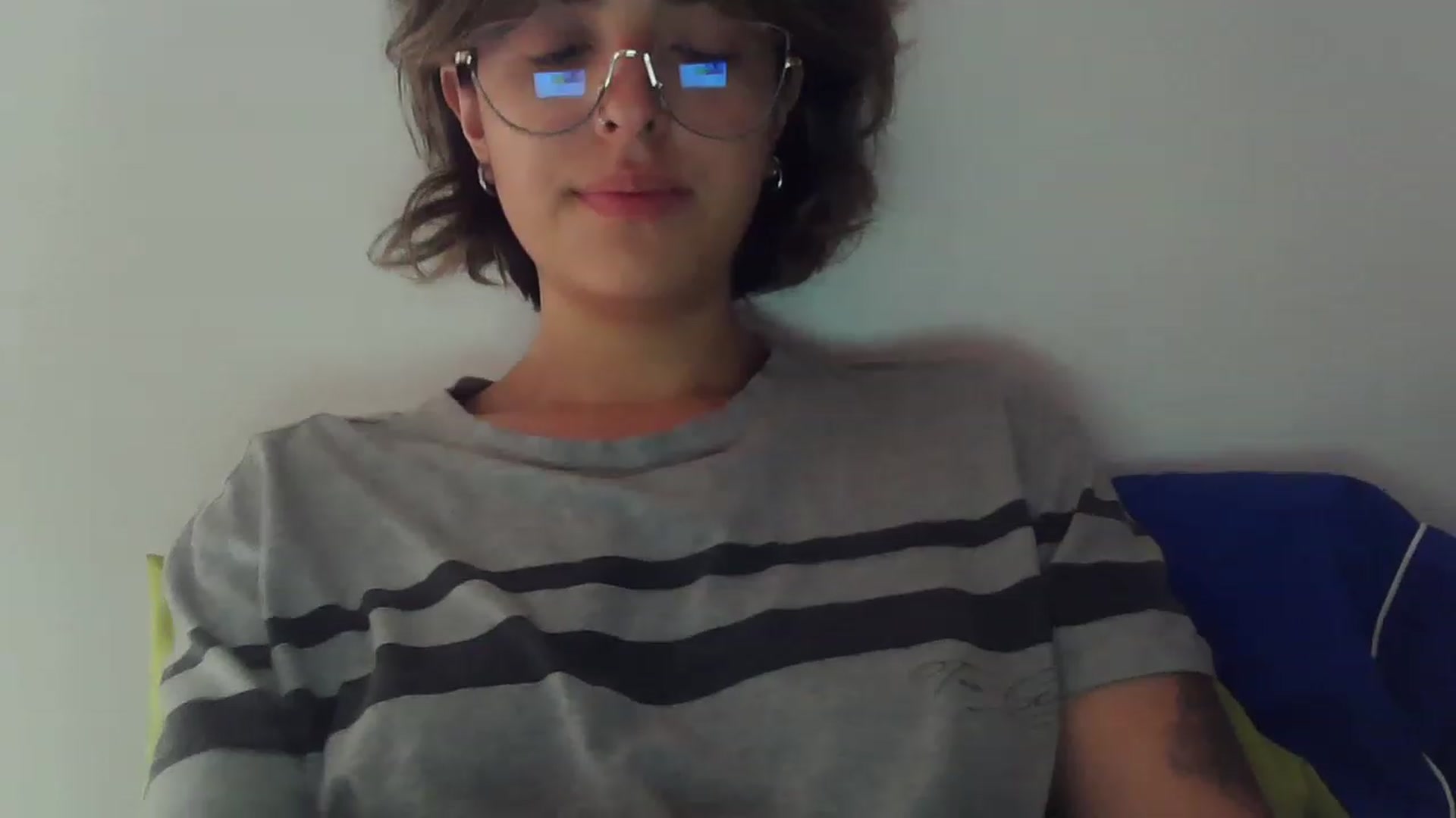 Gallery image thumbnail from fionacarter's myfreecams stream on, 04/27/2023, 15:59 image 13 of 20