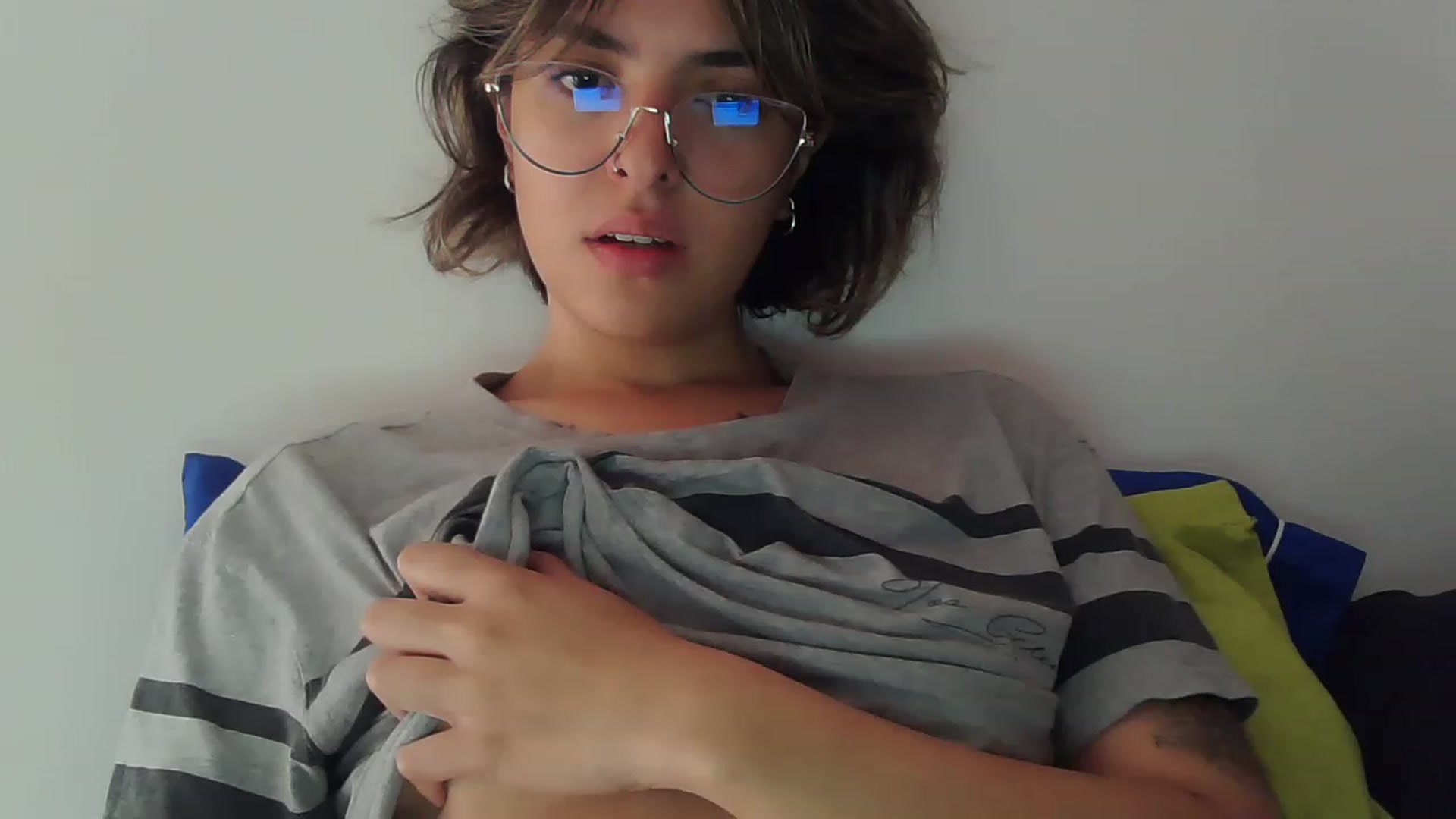 Gallery image thumbnail from fionacarter's myfreecams stream on, 04/27/2023, 16:39 image 5 of 20
