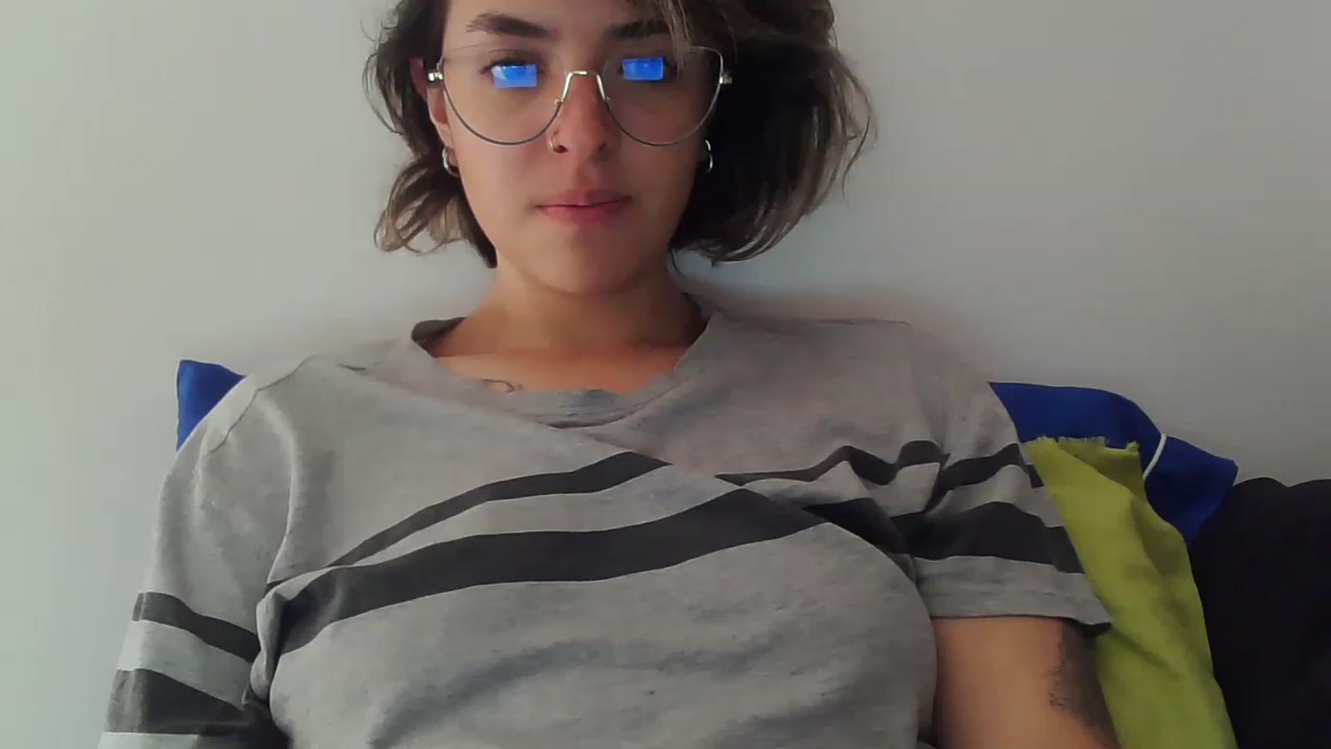 Gallery image thumbnail from fionacarter's myfreecams stream on, 04/27/2023, 16:39 image 10 of 20