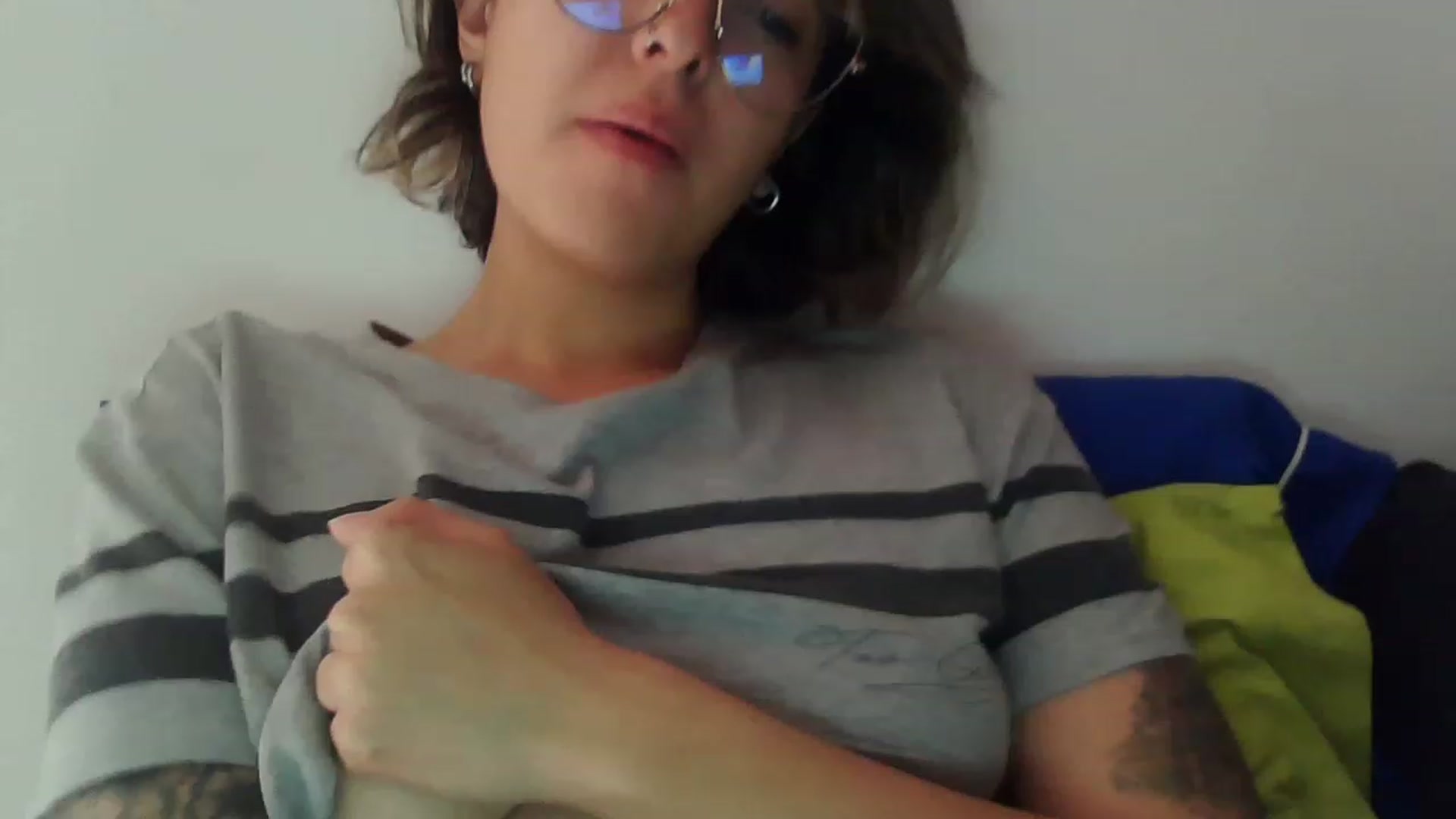 Gallery image thumbnail from fionacarter's myfreecams stream on, 04/27/2023, 16:39 image 20 of 20