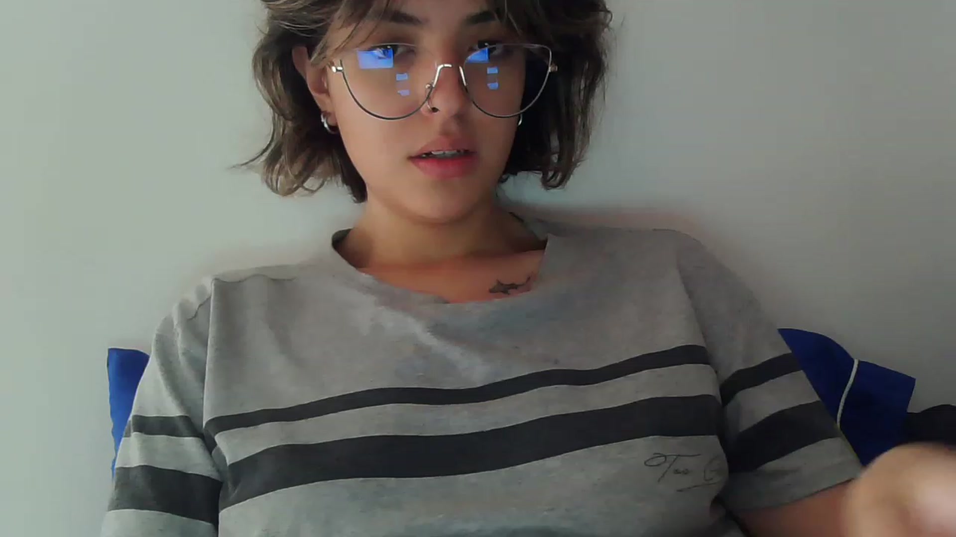 Gallery image thumbnail from fionacarter's myfreecams stream on, 04/27/2023, 16:39 image 3 of 20