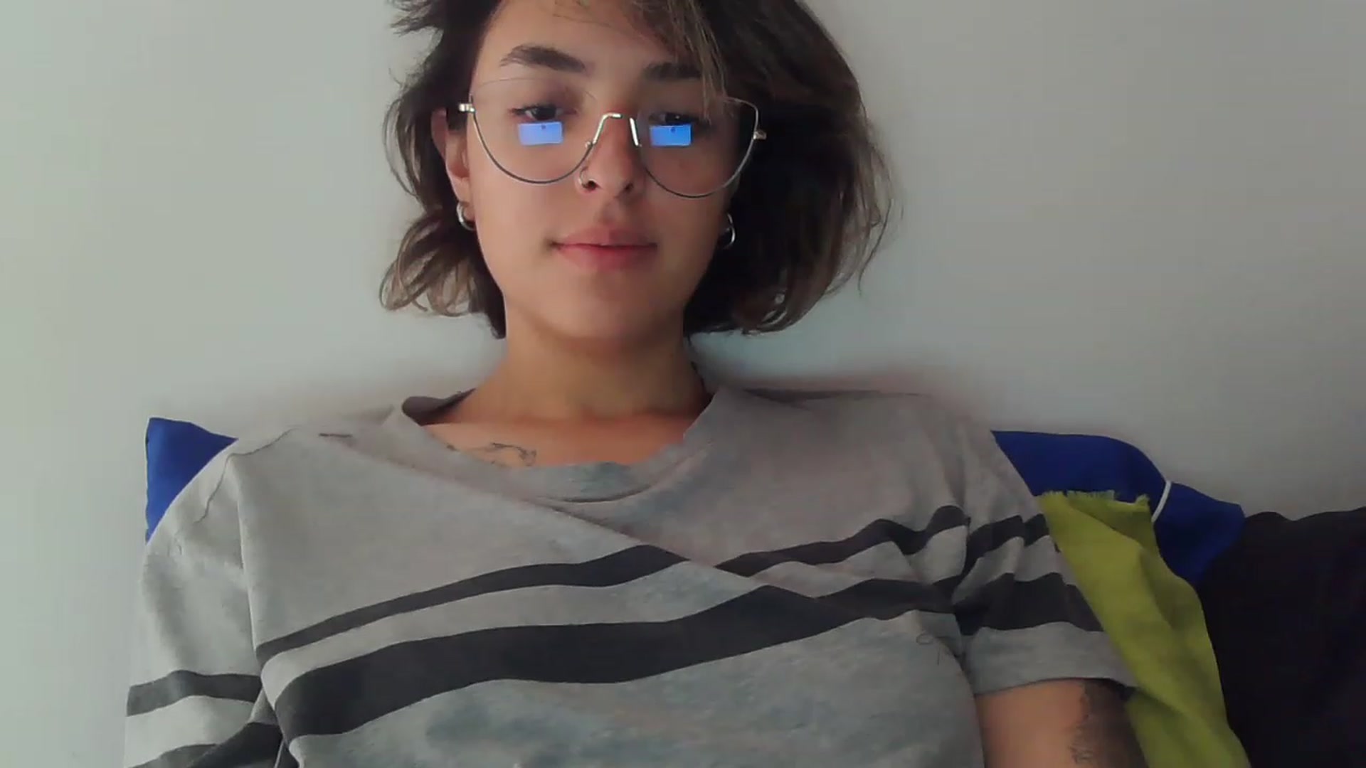 Gallery image thumbnail from fionacarter's myfreecams stream on, 04/27/2023, 16:39 image 16 of 20
