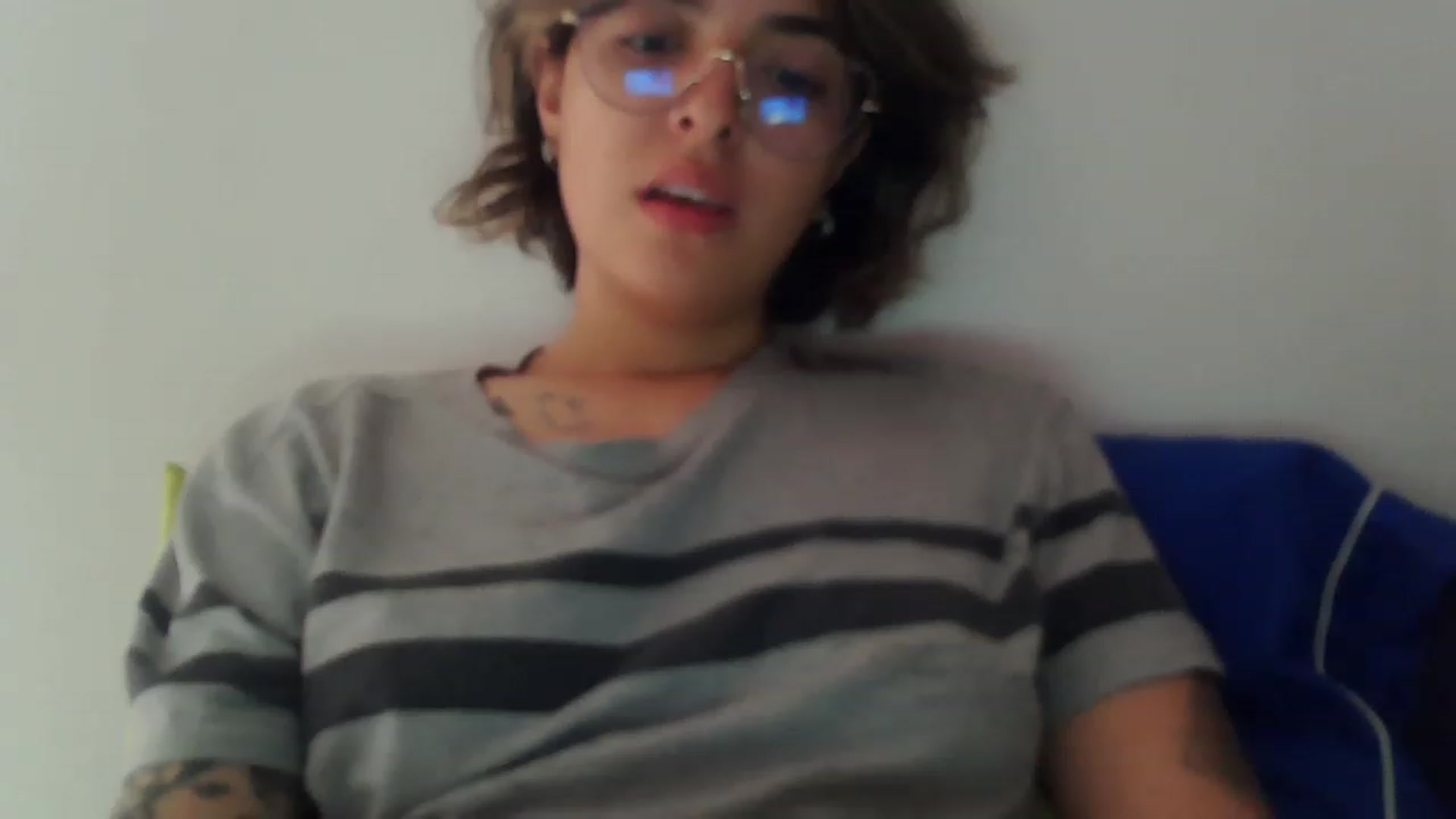 Gallery image thumbnail from fionacarter's myfreecams stream on, 04/27/2023, 16:39 image 1 of 20