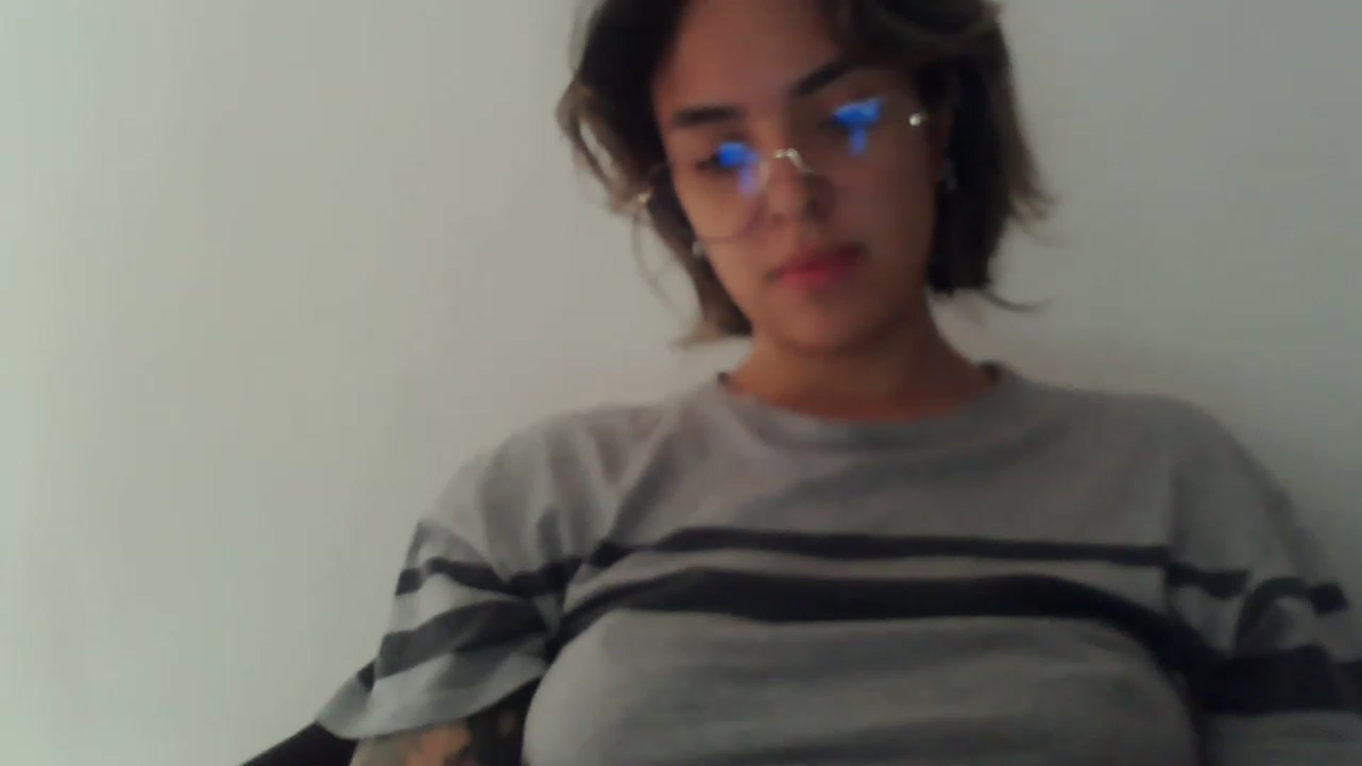 Gallery image thumbnail from fionacarter's myfreecams stream on, 05/03/2023, 17:01 image 12 of 20