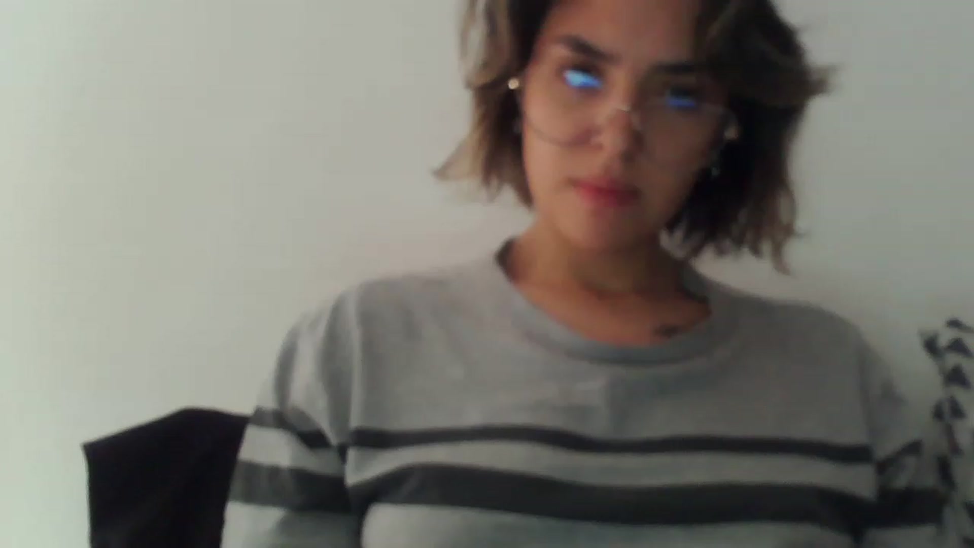 Gallery image thumbnail from fionacarter's myfreecams stream on, 05/03/2023, 17:01 image 10 of 20