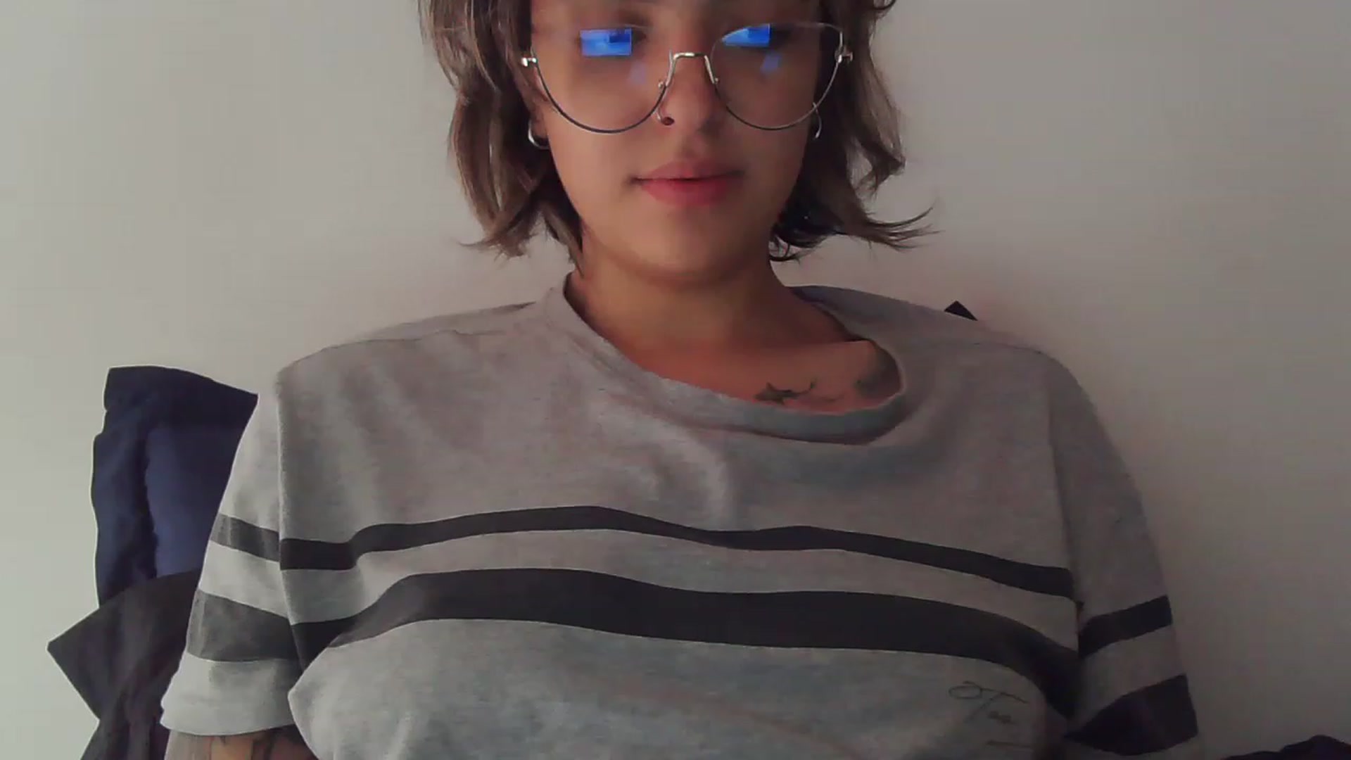 Gallery image thumbnail from fionacarter's myfreecams stream on, 05/04/2023, 16:01 image 8 of 20