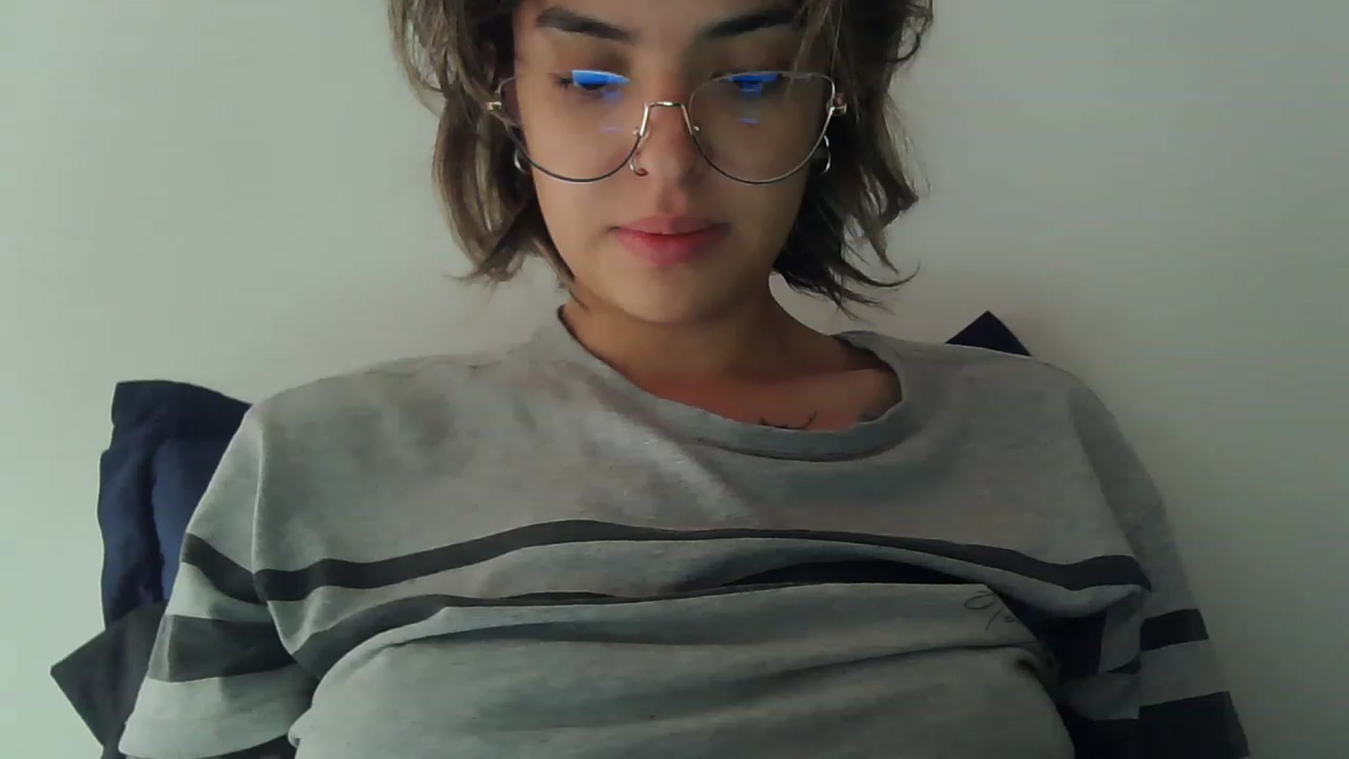 Gallery image thumbnail from fionacarter's myfreecams stream on, 05/04/2023, 16:01 image 14 of 20