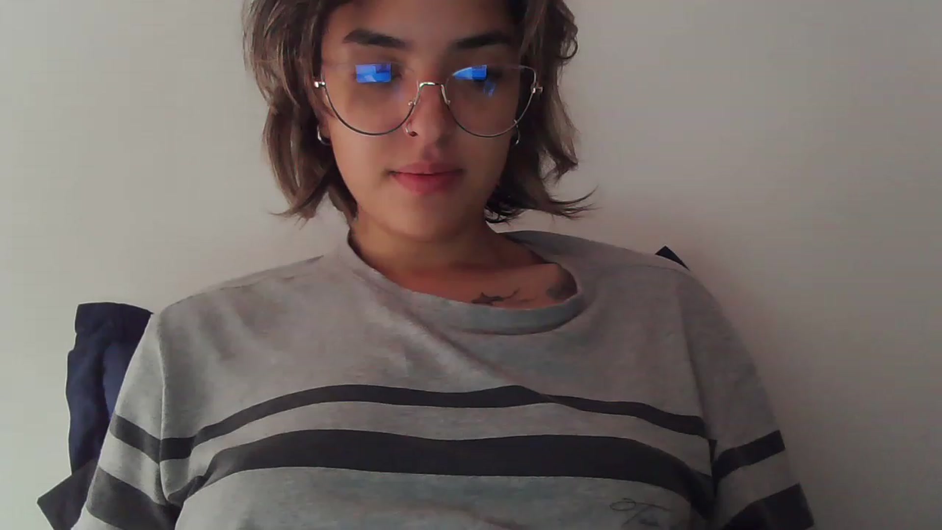 Gallery image thumbnail from fionacarter's myfreecams stream on, 05/04/2023, 16:01 image 3 of 20