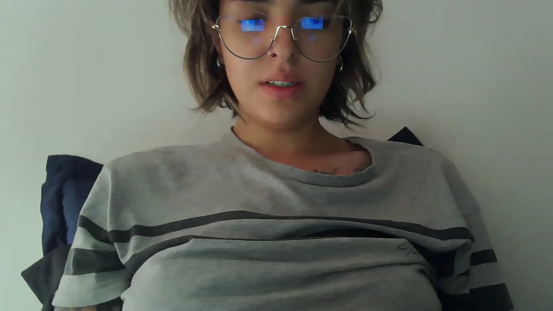 Gallery image thumbnail from fionacarter's myfreecams stream on, 05/04/2023, 16:01 image 16 of 20