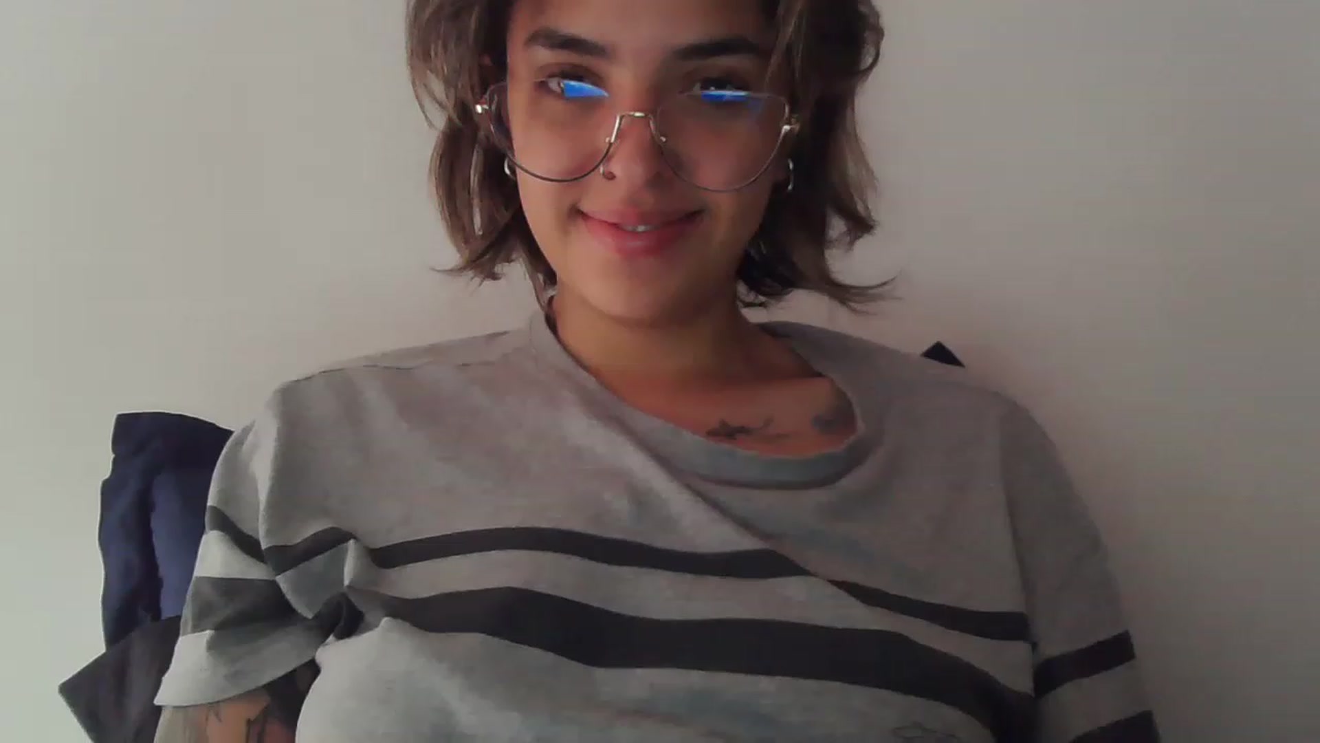Gallery image thumbnail from fionacarter's myfreecams stream on, 05/04/2023, 16:01 image 1 of 20