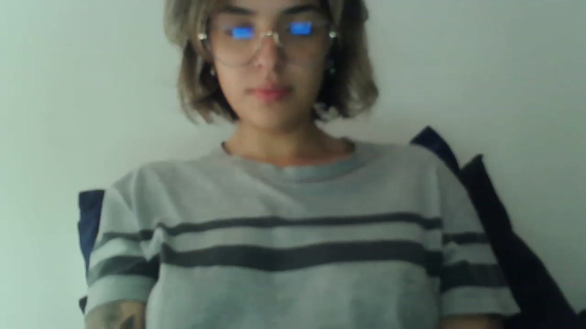 Gallery image thumbnail from fionacarter's myfreecams stream on, 05/04/2023, 16:30 image 15 of 20