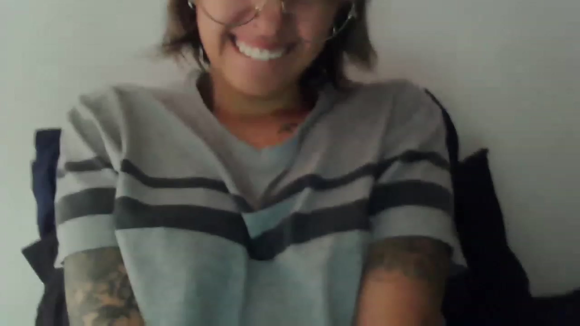 Gallery image thumbnail from fionacarter's myfreecams stream on, 05/04/2023, 16:30 image 7 of 20