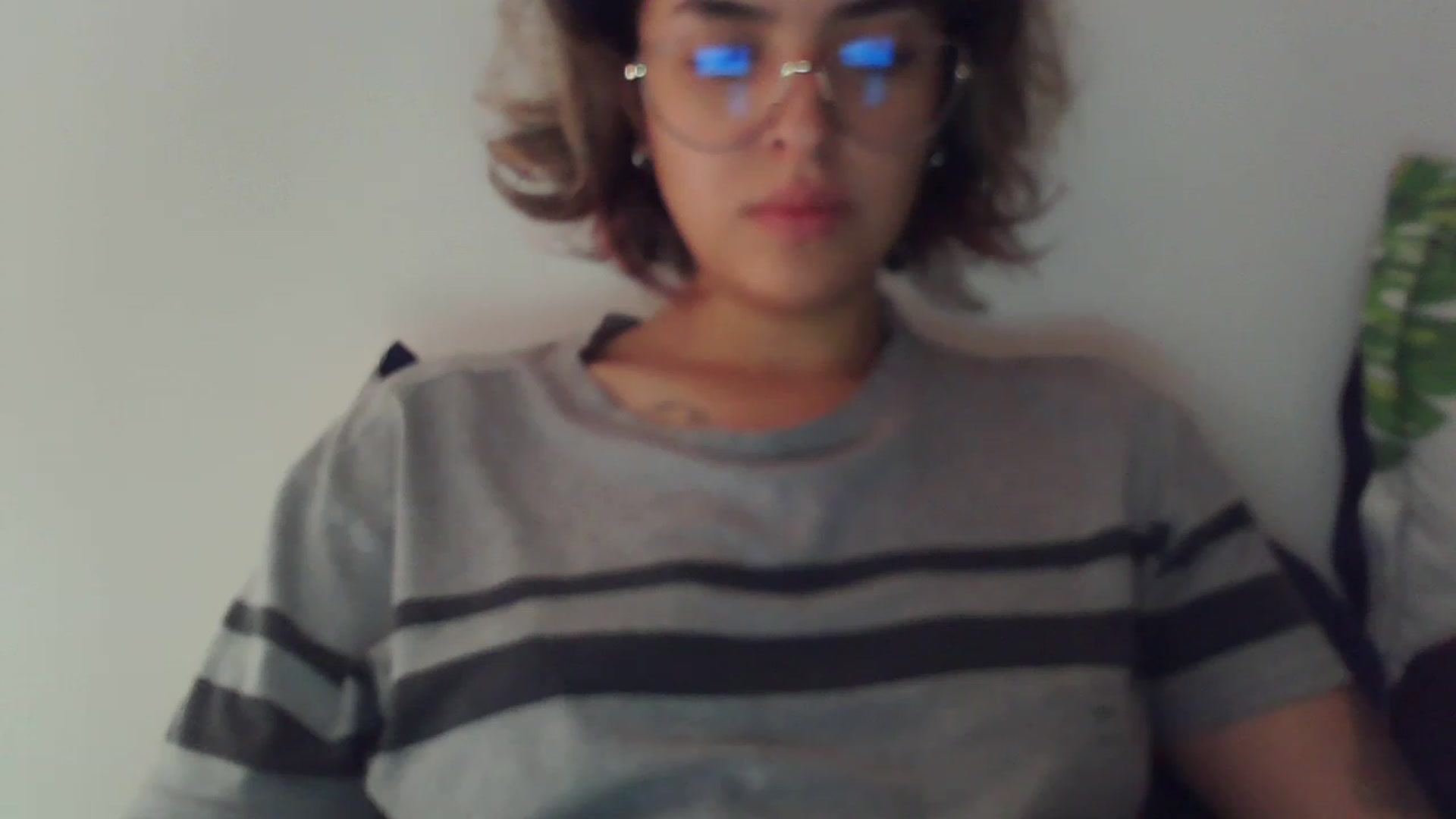 Gallery image thumbnail from fionacarter's myfreecams stream on, 05/08/2023, 16:05 image 13 of 20