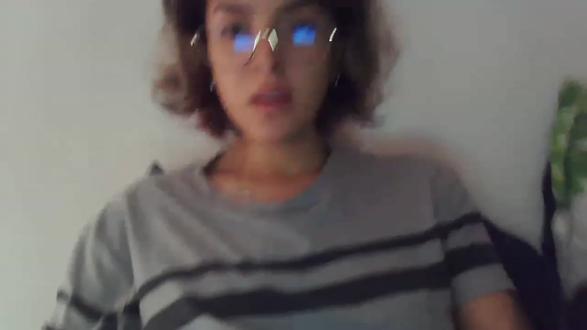 Gallery image thumbnail from fionacarter's myfreecams stream on, 05/08/2023, 16:05 image 15 of 20