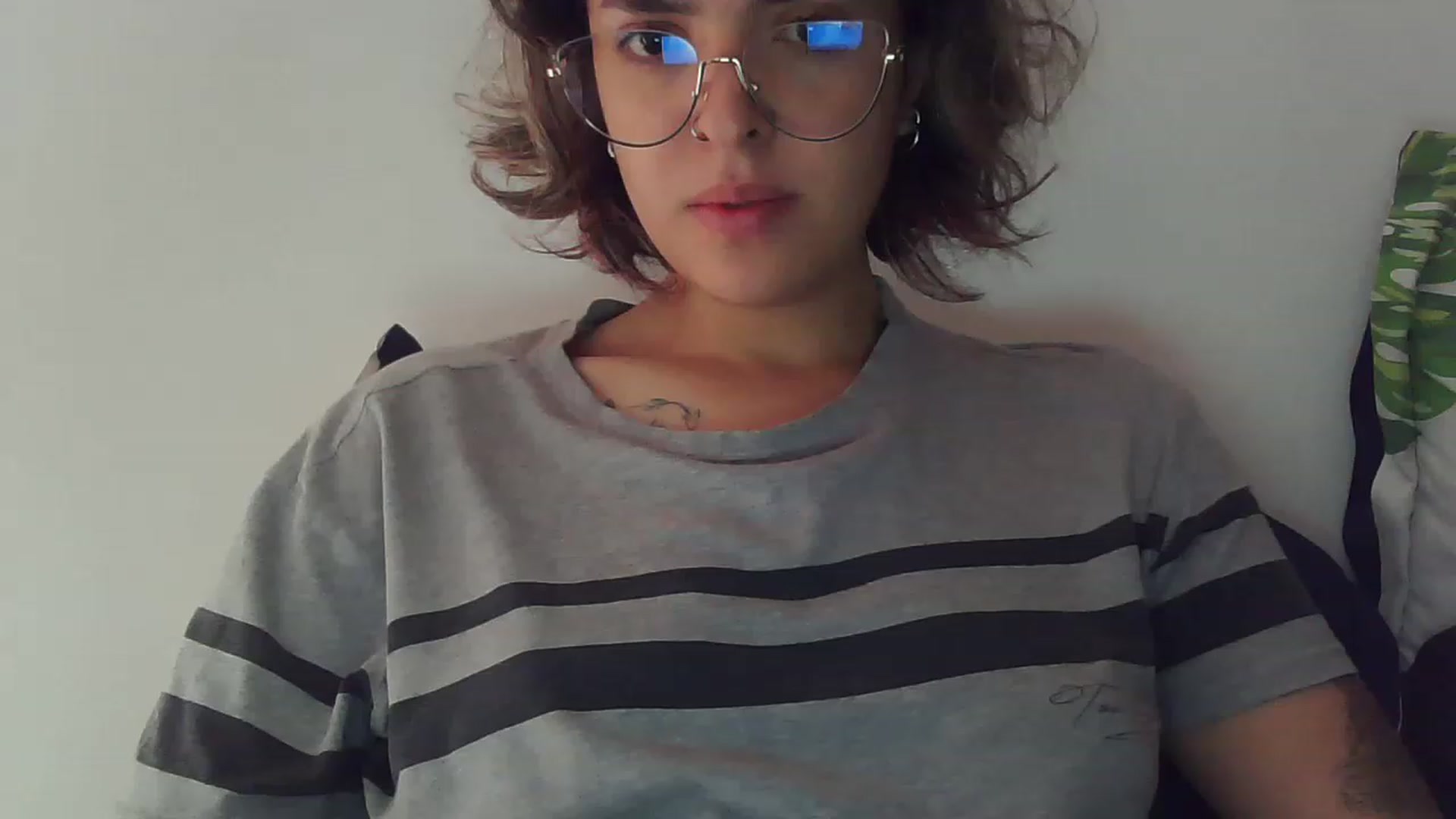 Gallery image thumbnail from fionacarter's myfreecams stream on, 05/08/2023, 16:05 image 14 of 20