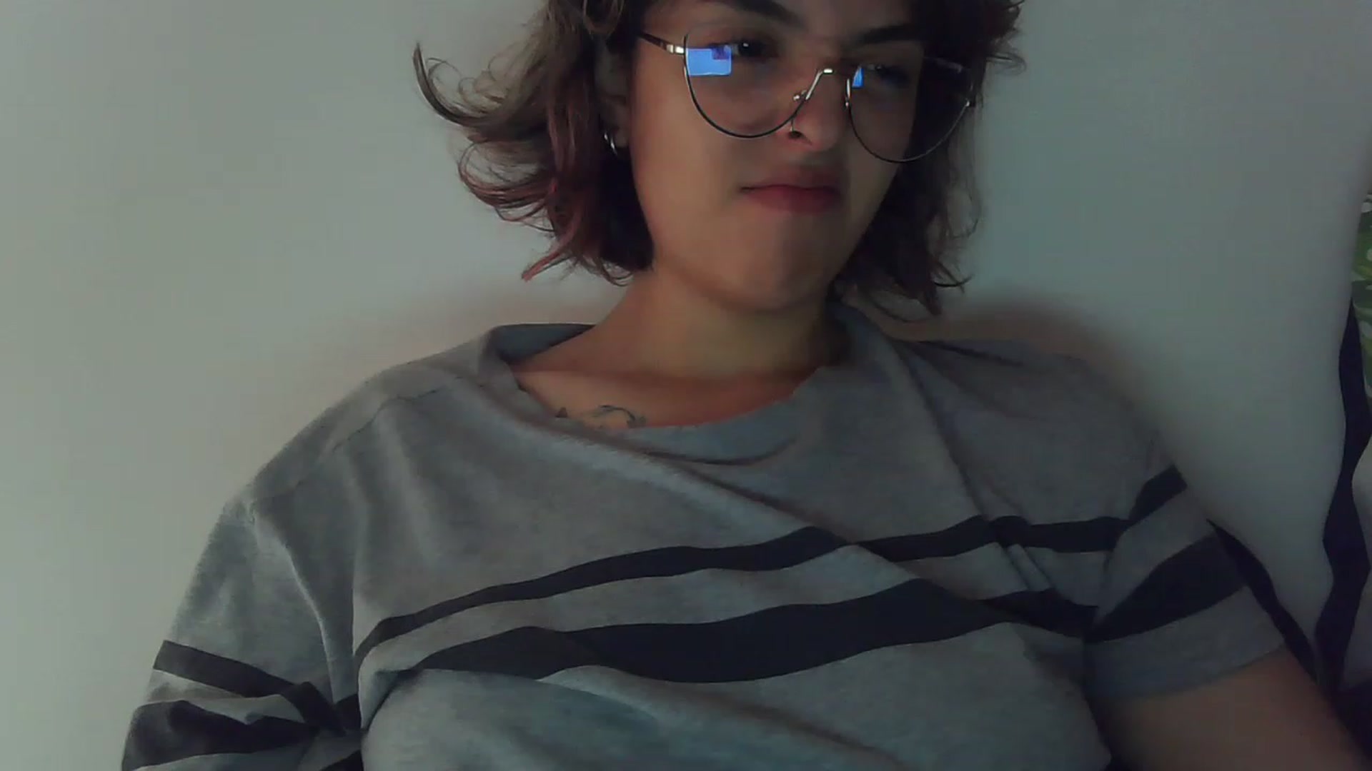 Gallery image thumbnail from fionacarter's myfreecams stream on, 05/08/2023, 16:57 image 20 of 20