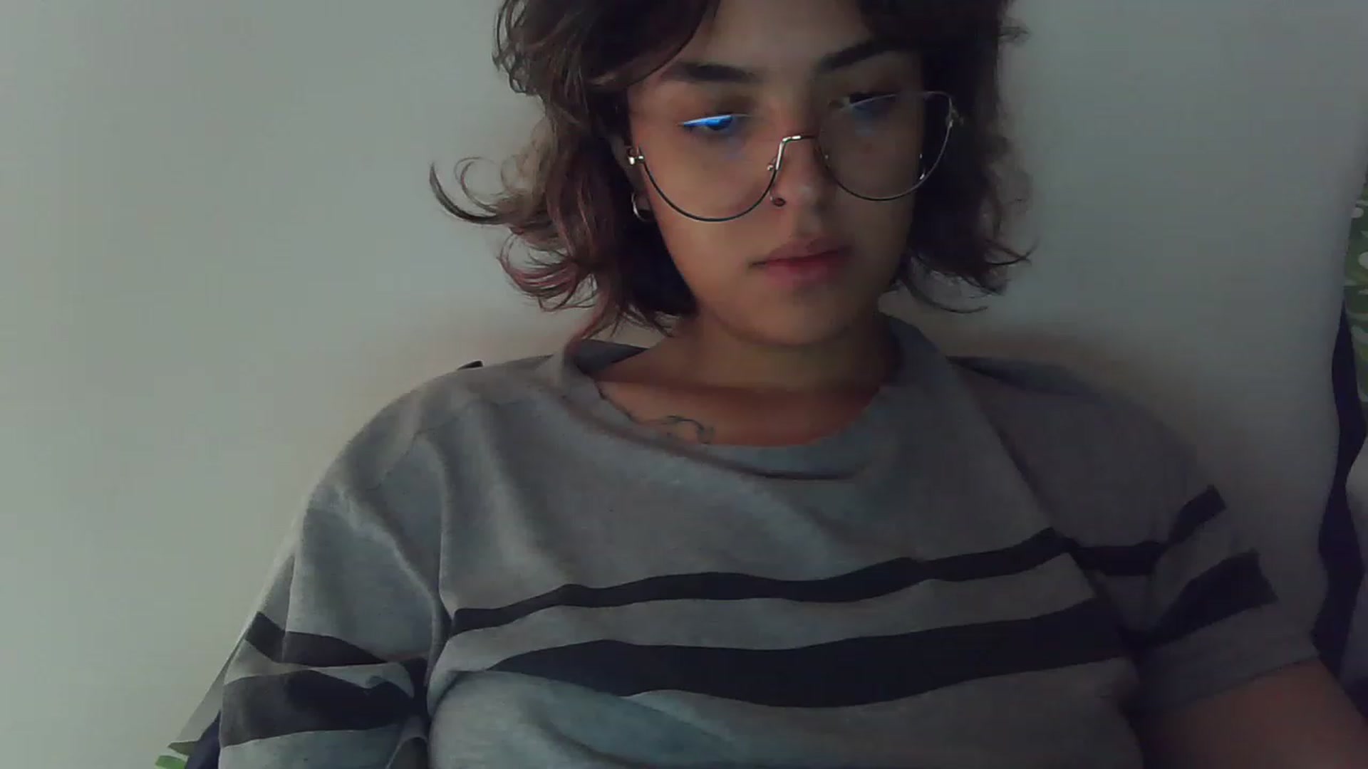 Gallery image thumbnail from fionacarter's myfreecams stream on, 05/08/2023, 16:57 image 19 of 20
