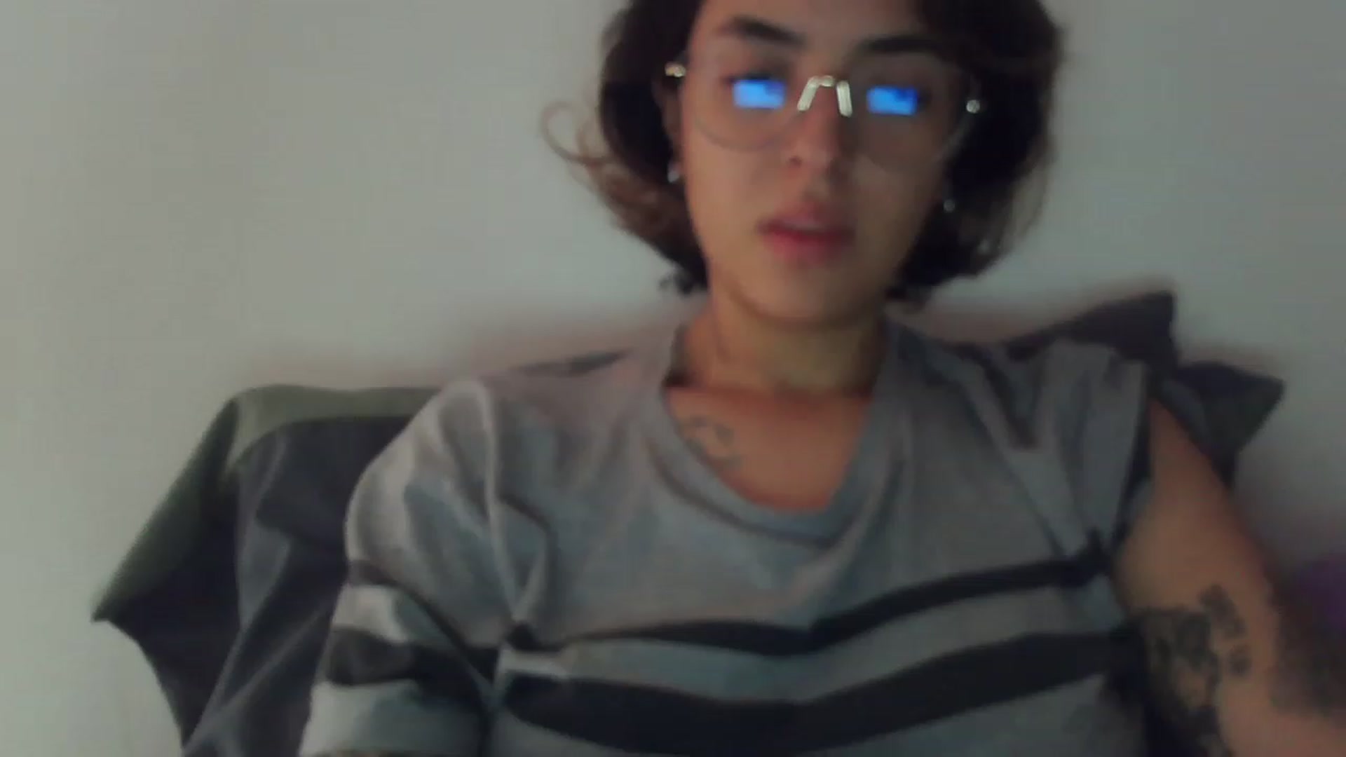 Gallery image thumbnail from fionacarter's myfreecams stream on, 05/17/2023, 15:23 image 1 of 20