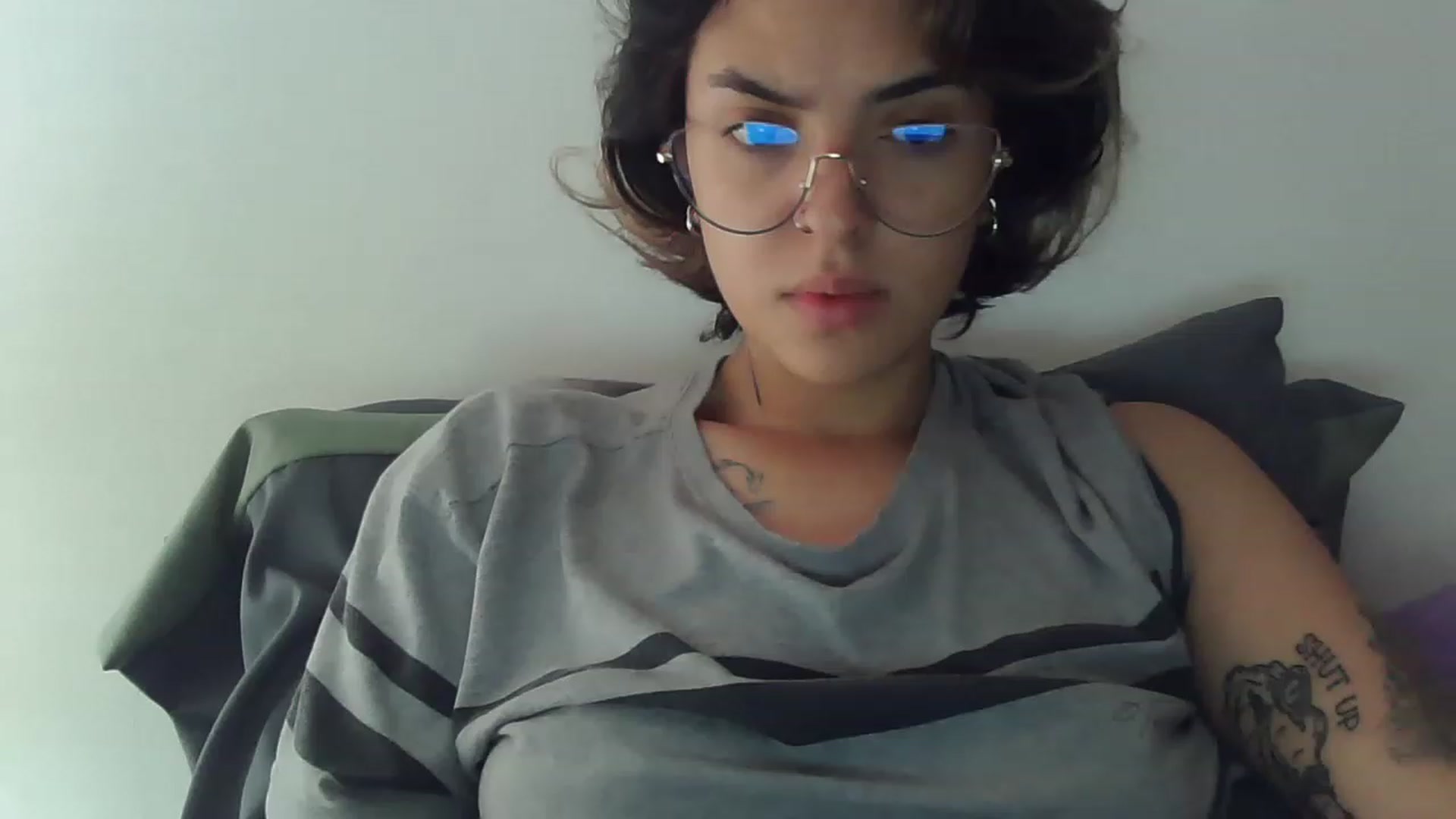Gallery image thumbnail from fionacarter's myfreecams stream on, 05/17/2023, 15:23 image 2 of 20
