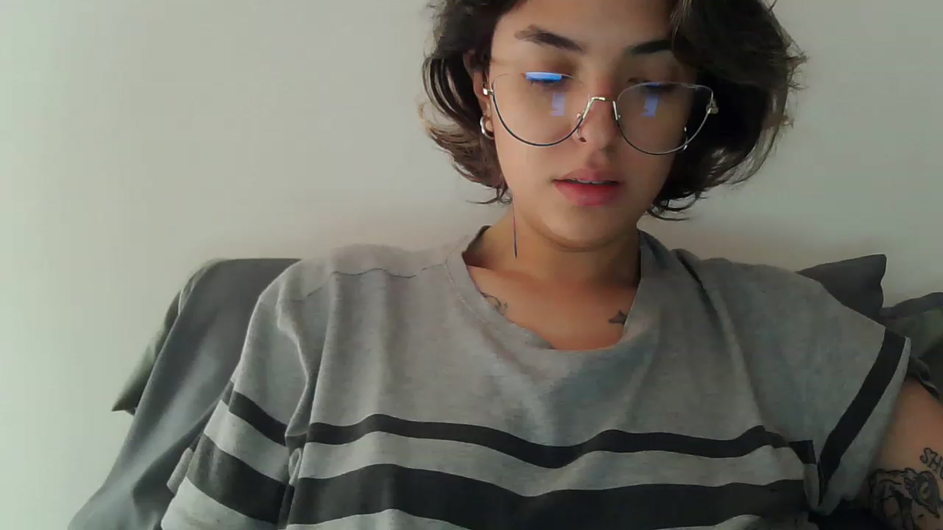 Gallery image thumbnail from fionacarter's myfreecams stream on, 05/17/2023, 16:24 image 4 of 20