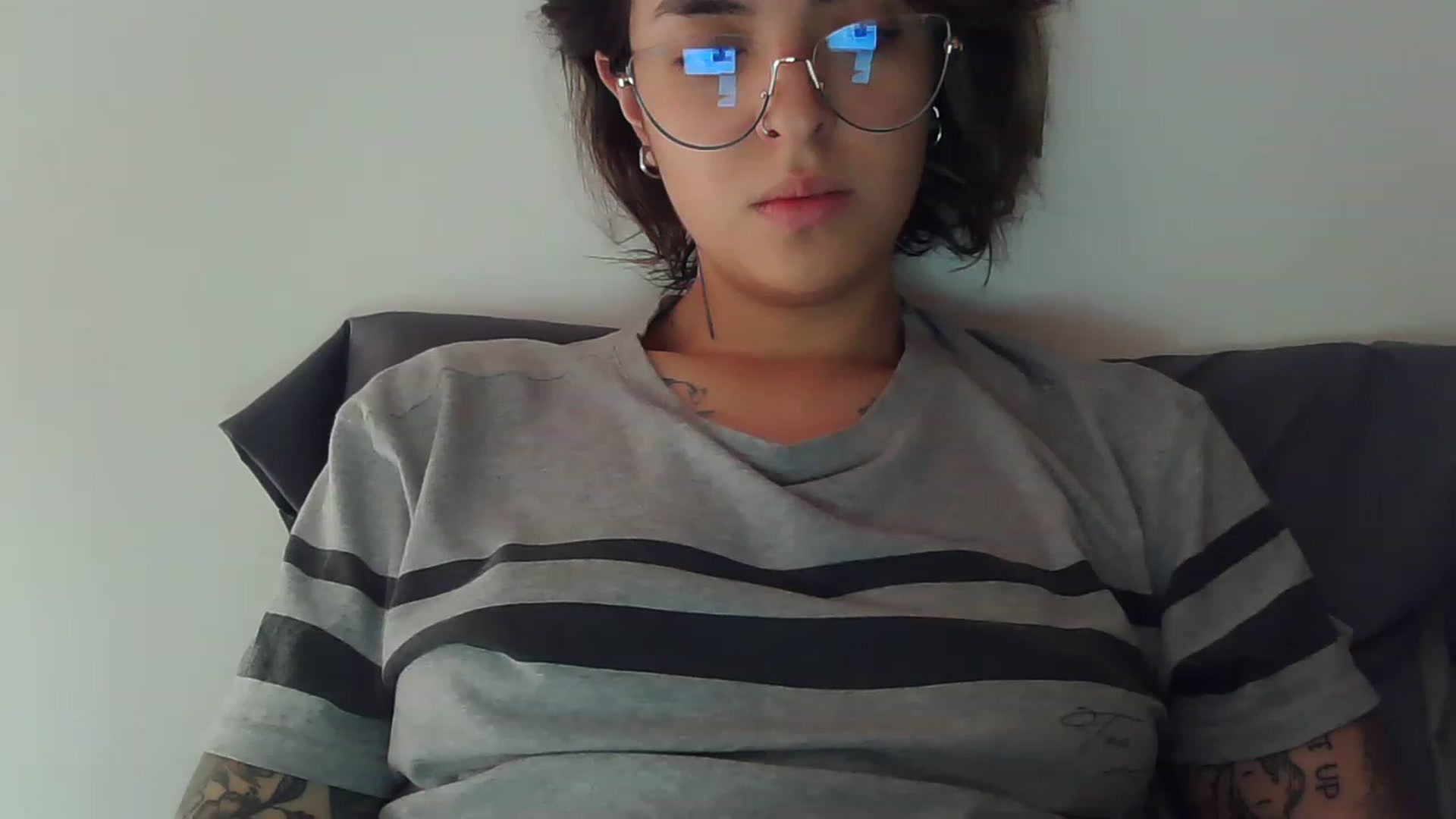 Gallery image thumbnail from fionacarter's myfreecams stream on, 05/22/2023, 17:00 image 2 of 20