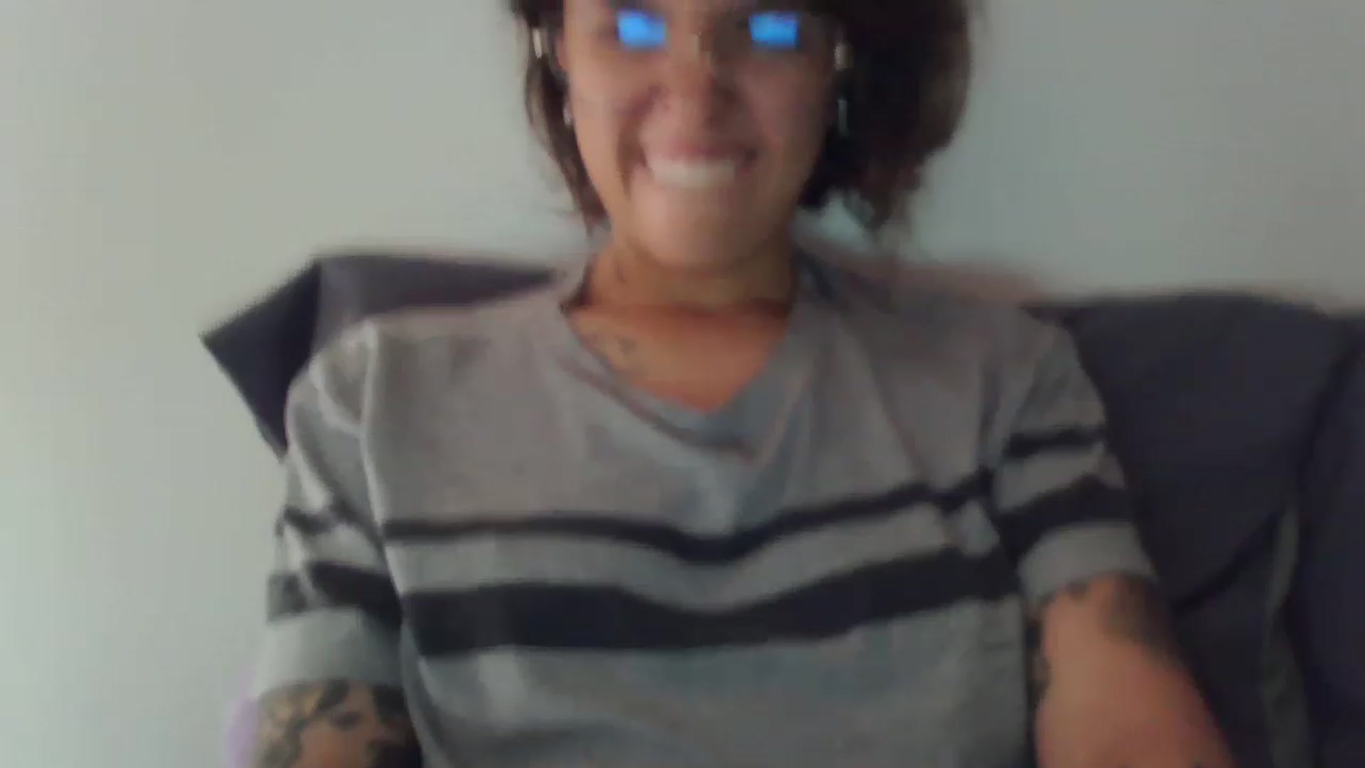 Gallery image thumbnail from fionacarter's myfreecams stream on, 05/22/2023, 17:00 image 5 of 20