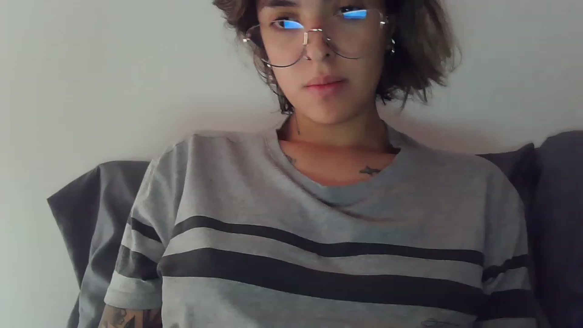 Gallery image thumbnail from fionacarter's myfreecams stream on, 05/22/2023, 17:41 image 3 of 20