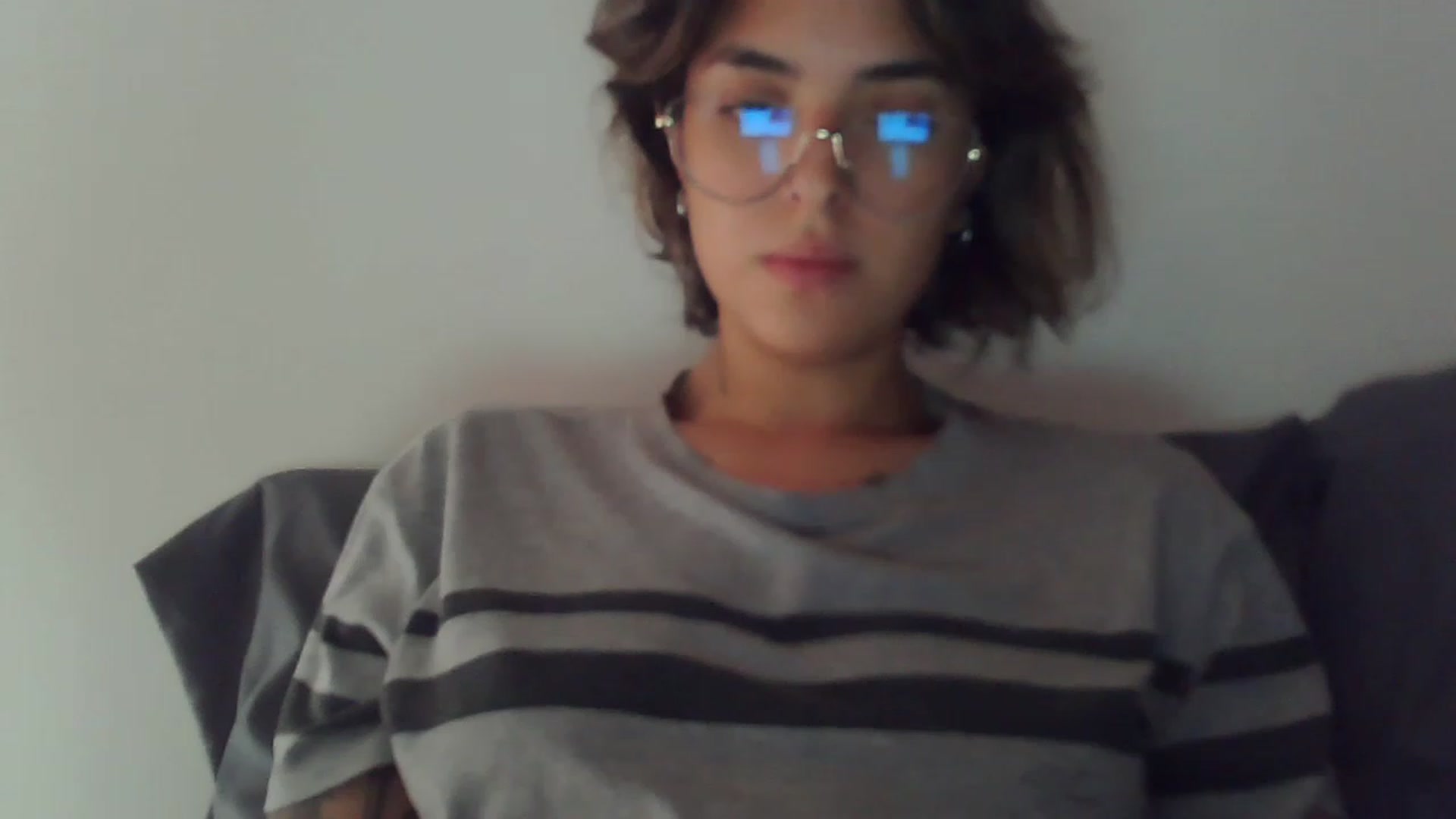 Gallery image thumbnail from fionacarter's myfreecams stream on, 05/22/2023, 17:41 image 17 of 20