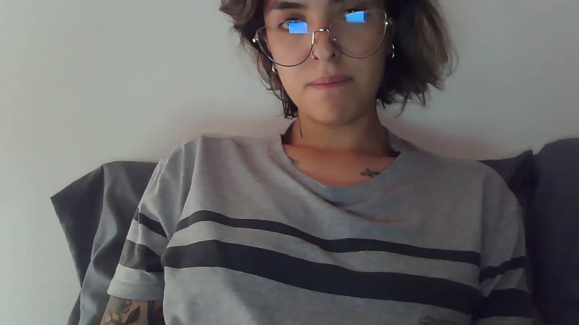 Gallery image thumbnail from fionacarter's myfreecams stream on, 05/22/2023, 17:41 image 4 of 20