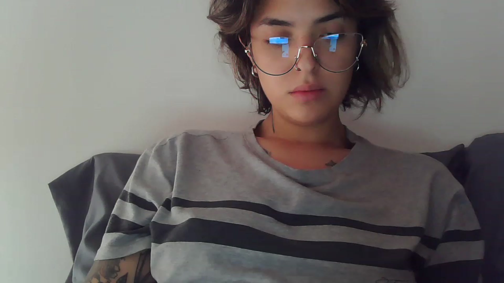Gallery image thumbnail from fionacarter's myfreecams stream on, 05/22/2023, 17:41 image 6 of 20
