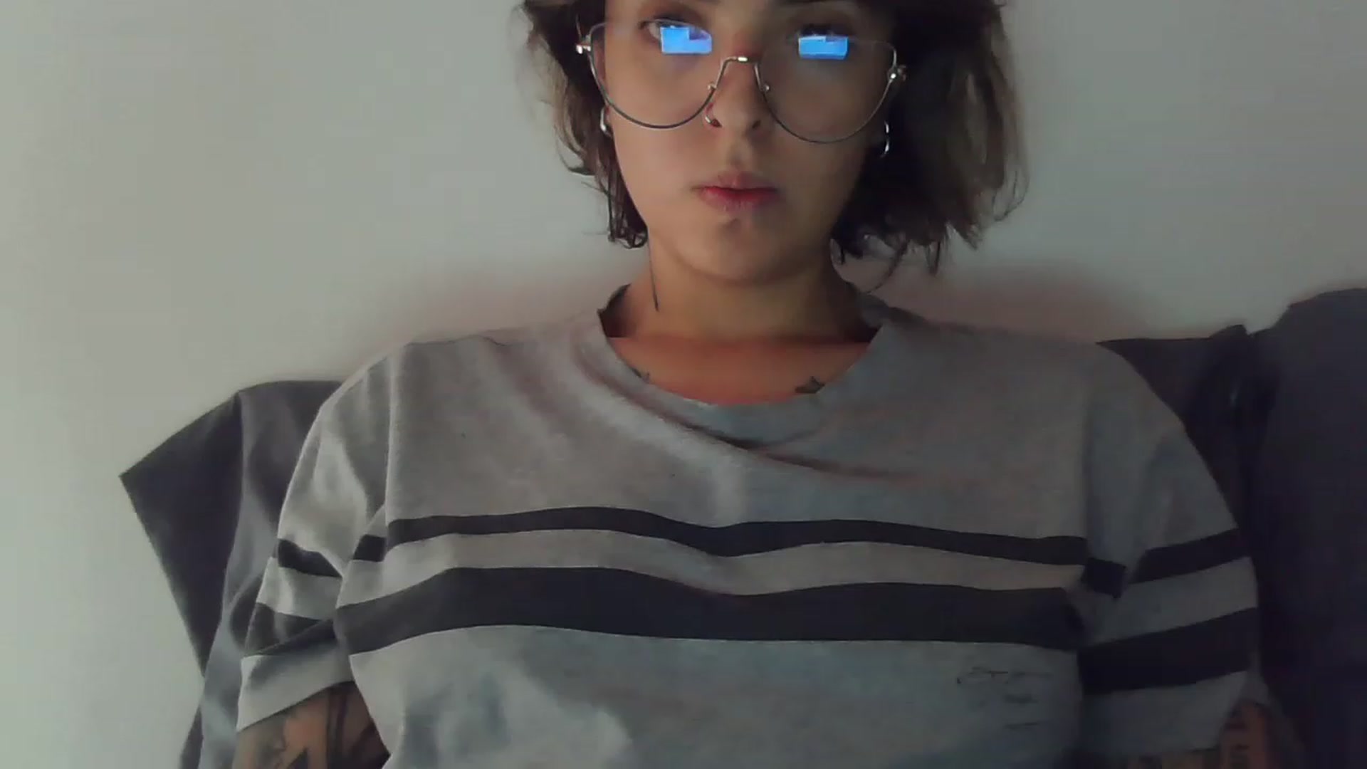 Gallery image thumbnail from fionacarter's myfreecams stream on, 05/22/2023, 17:41 image 15 of 20