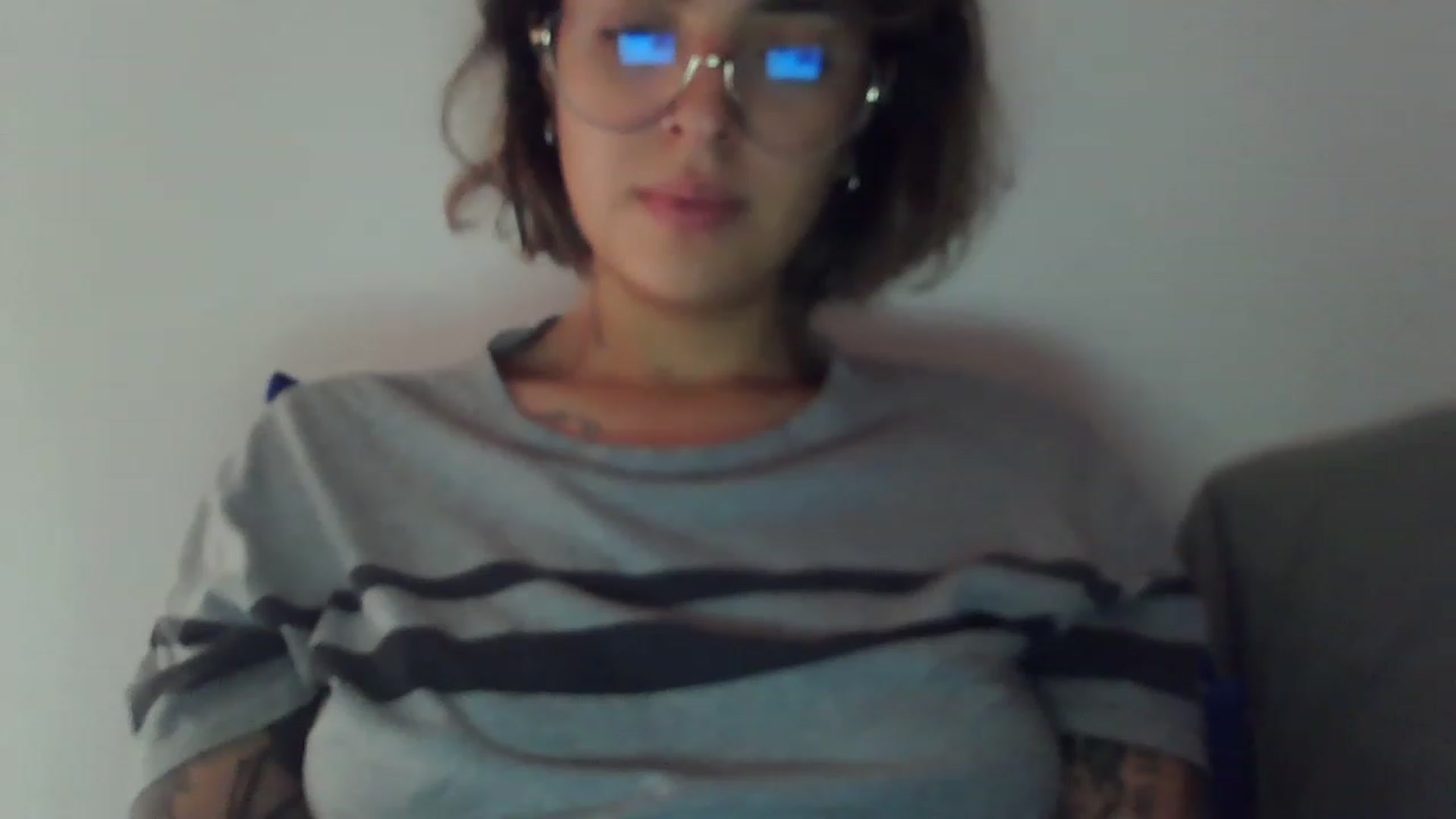 Gallery image thumbnail from fionacarter's myfreecams stream on, 05/26/2023, 15:09 image 5 of 20