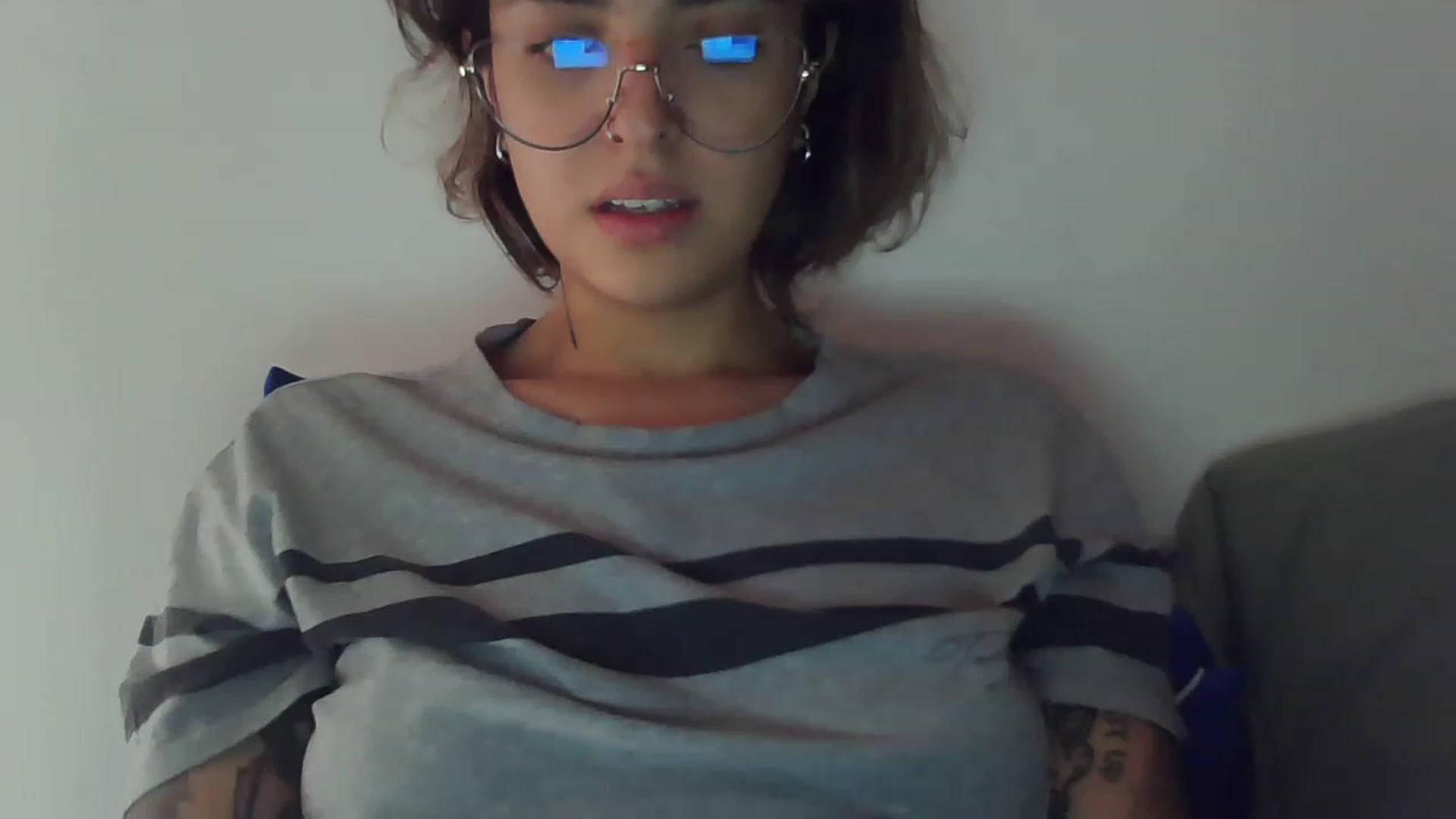 Gallery image thumbnail from fionacarter's myfreecams stream on, 05/26/2023, 15:09 image 8 of 20