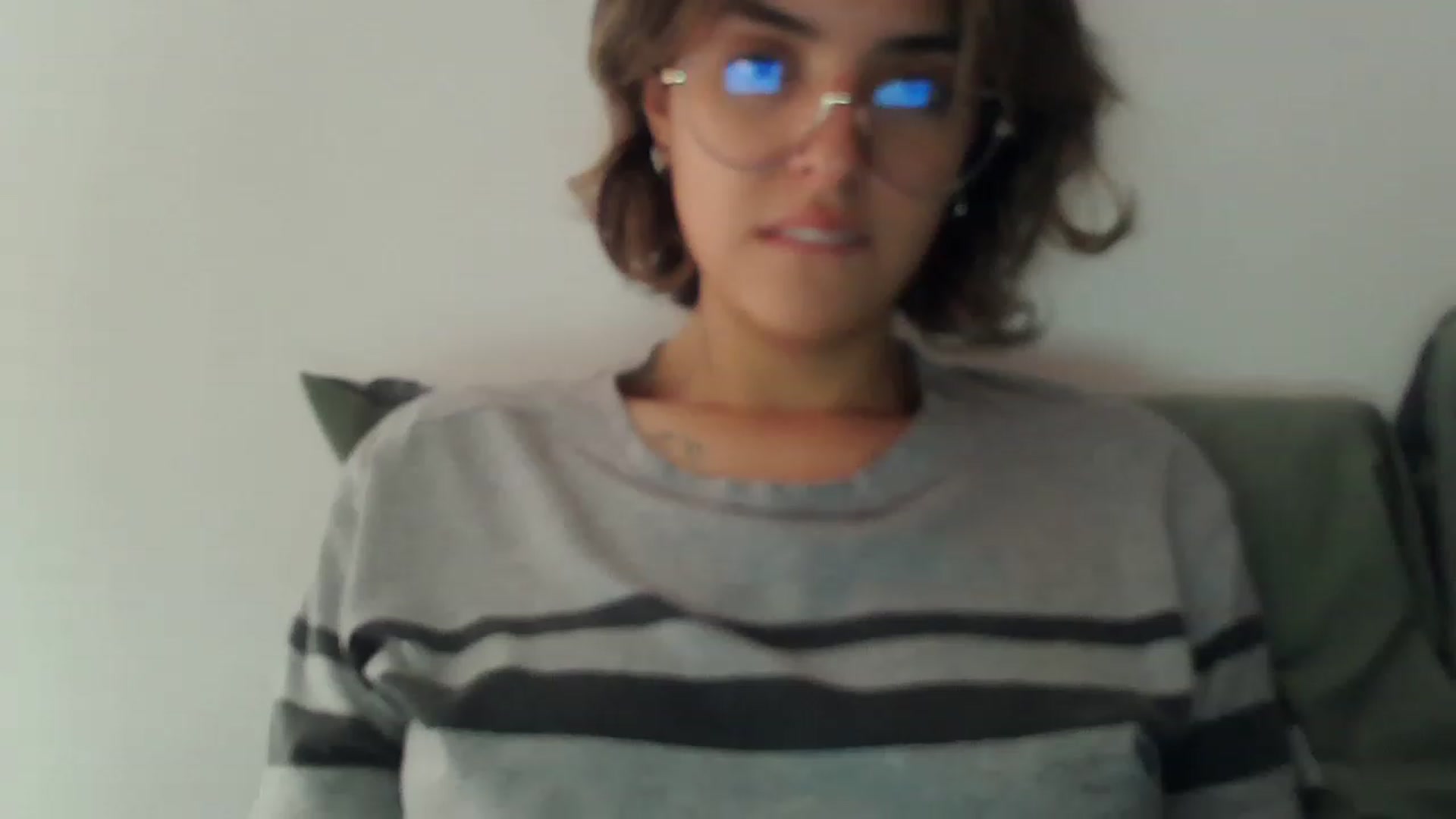 Gallery image thumbnail from fionacarter's myfreecams stream on, 05/27/2023, 16:07 image 9 of 20