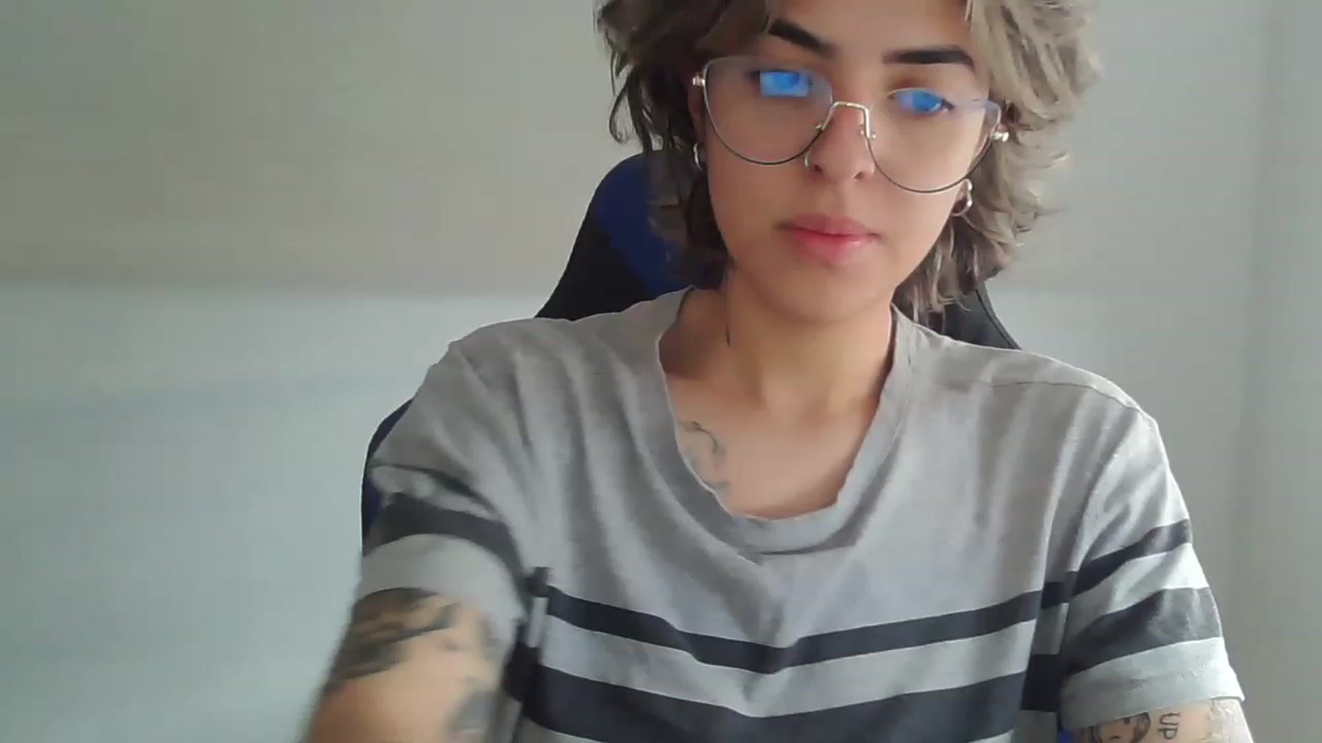 Gallery image thumbnail from fionacarter's myfreecams stream on, 05/31/2023, 15:41 image 5 of 20