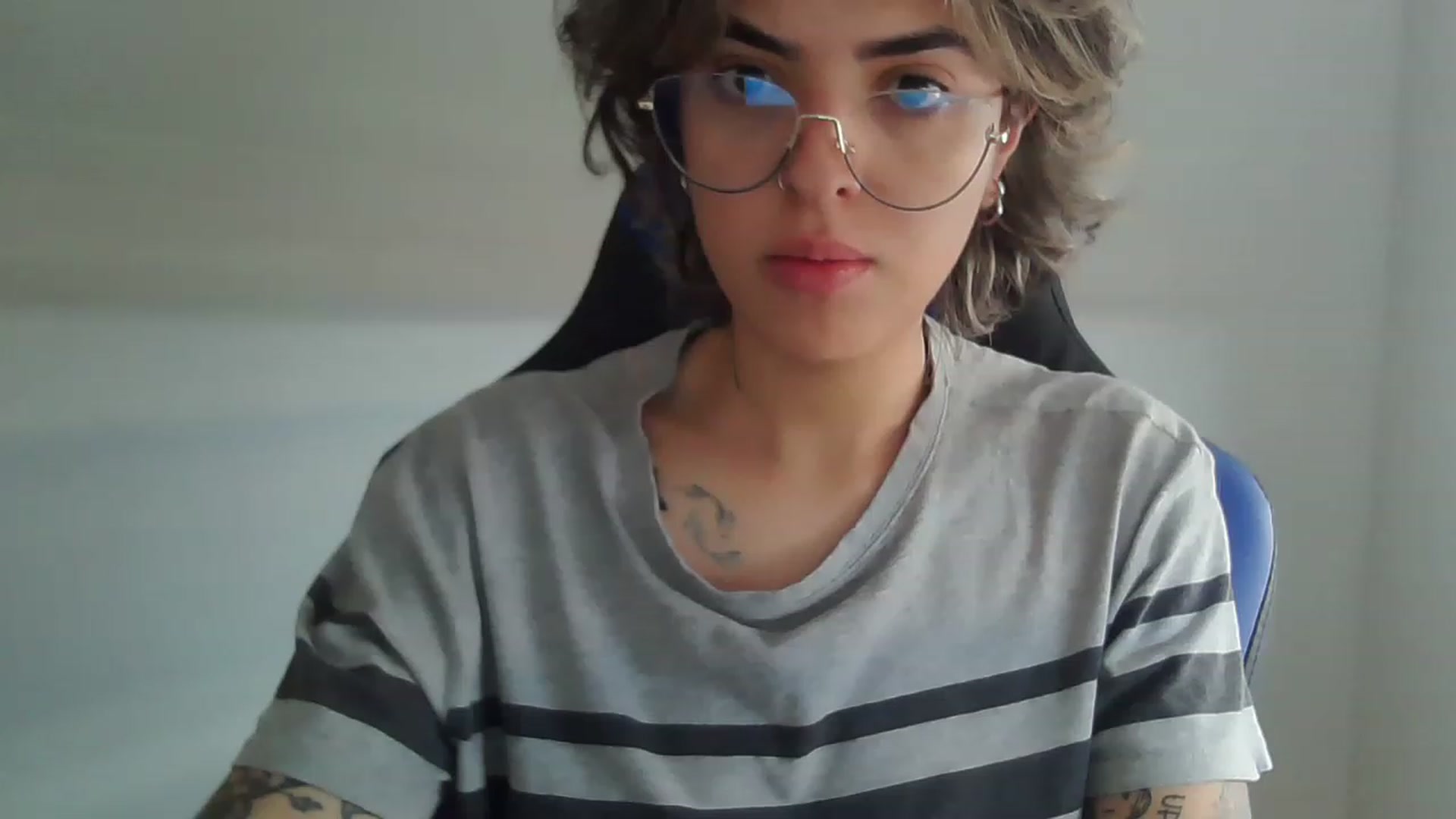Gallery image thumbnail from fionacarter's myfreecams stream on, 05/31/2023, 15:41 image 11 of 20