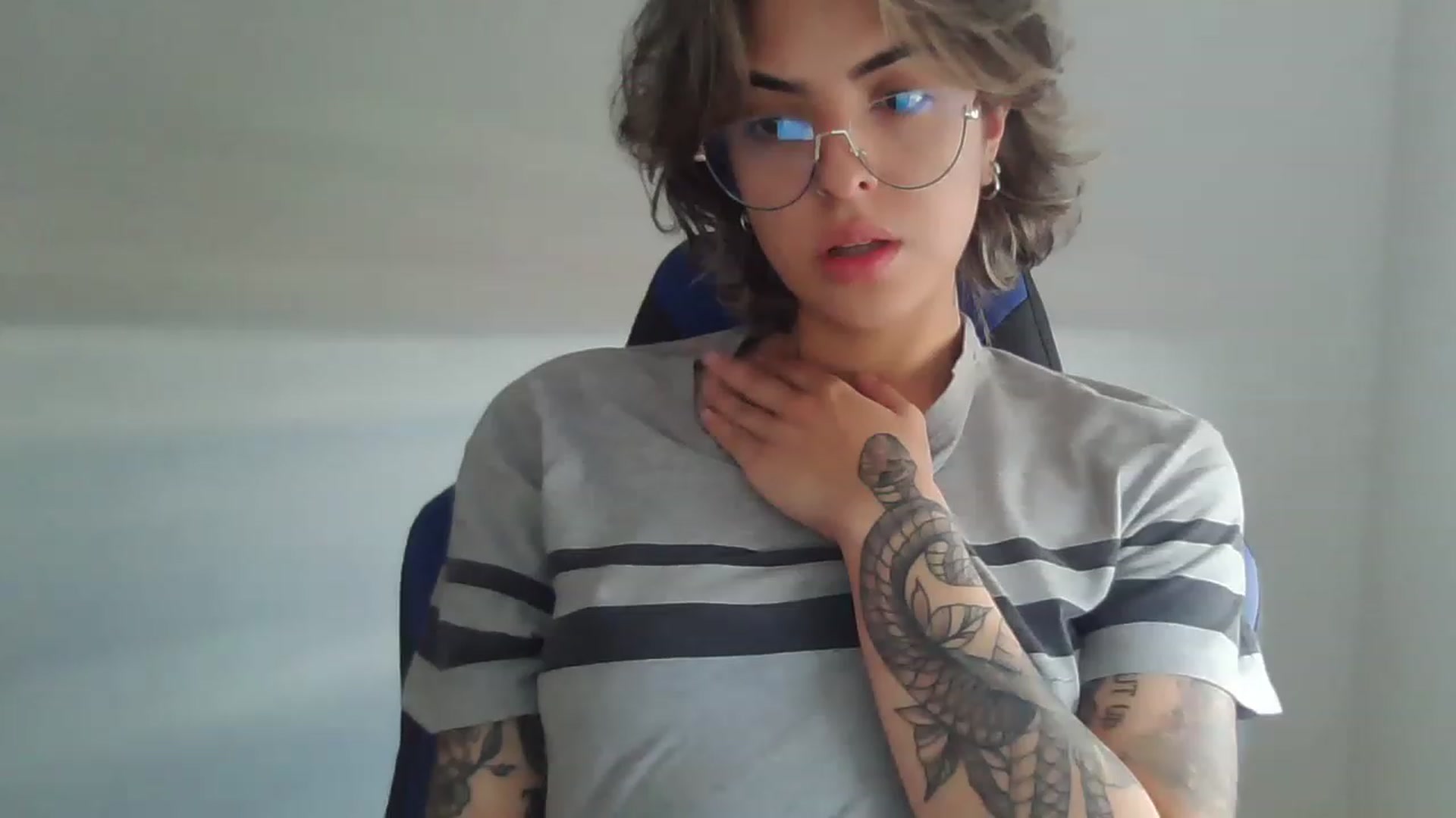 Gallery image thumbnail from fionacarter's myfreecams stream on, 05/31/2023, 16:00 image 4 of 20