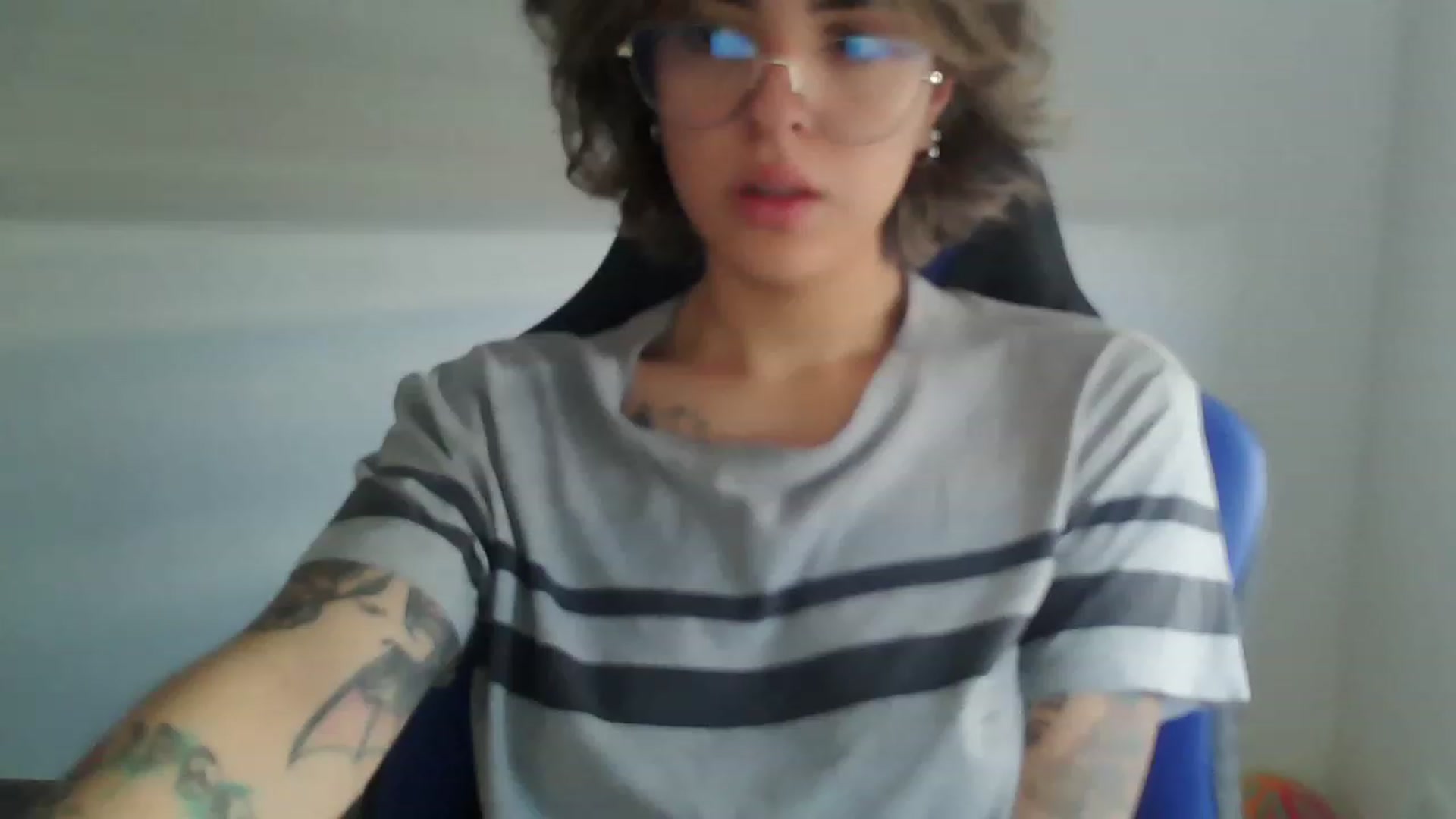 Gallery image thumbnail from fionacarter's myfreecams stream on, 05/31/2023, 16:00 image 9 of 20